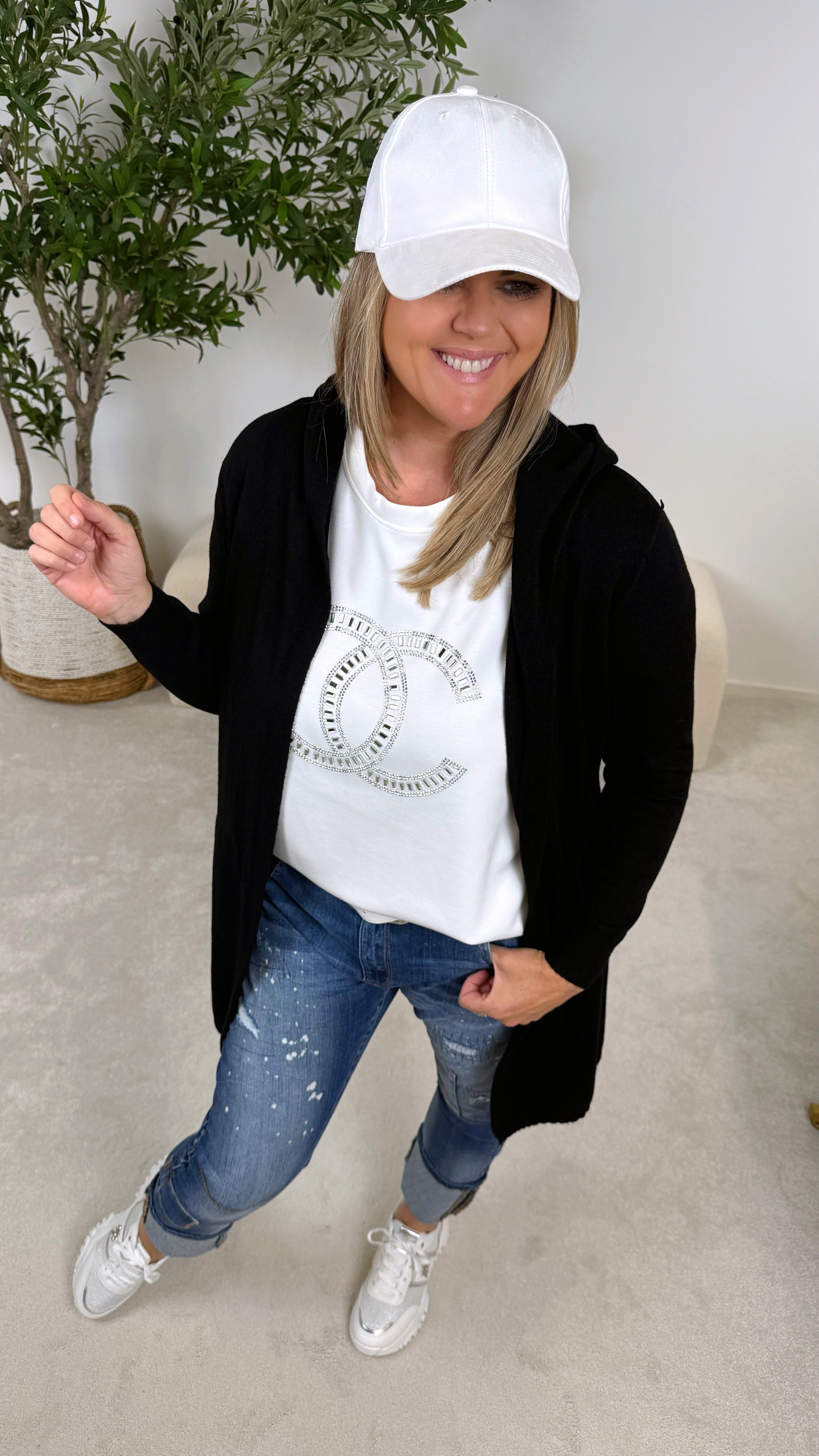 Strickjacke Warm Embrace (2555) *Schwarz* - Power of Princess