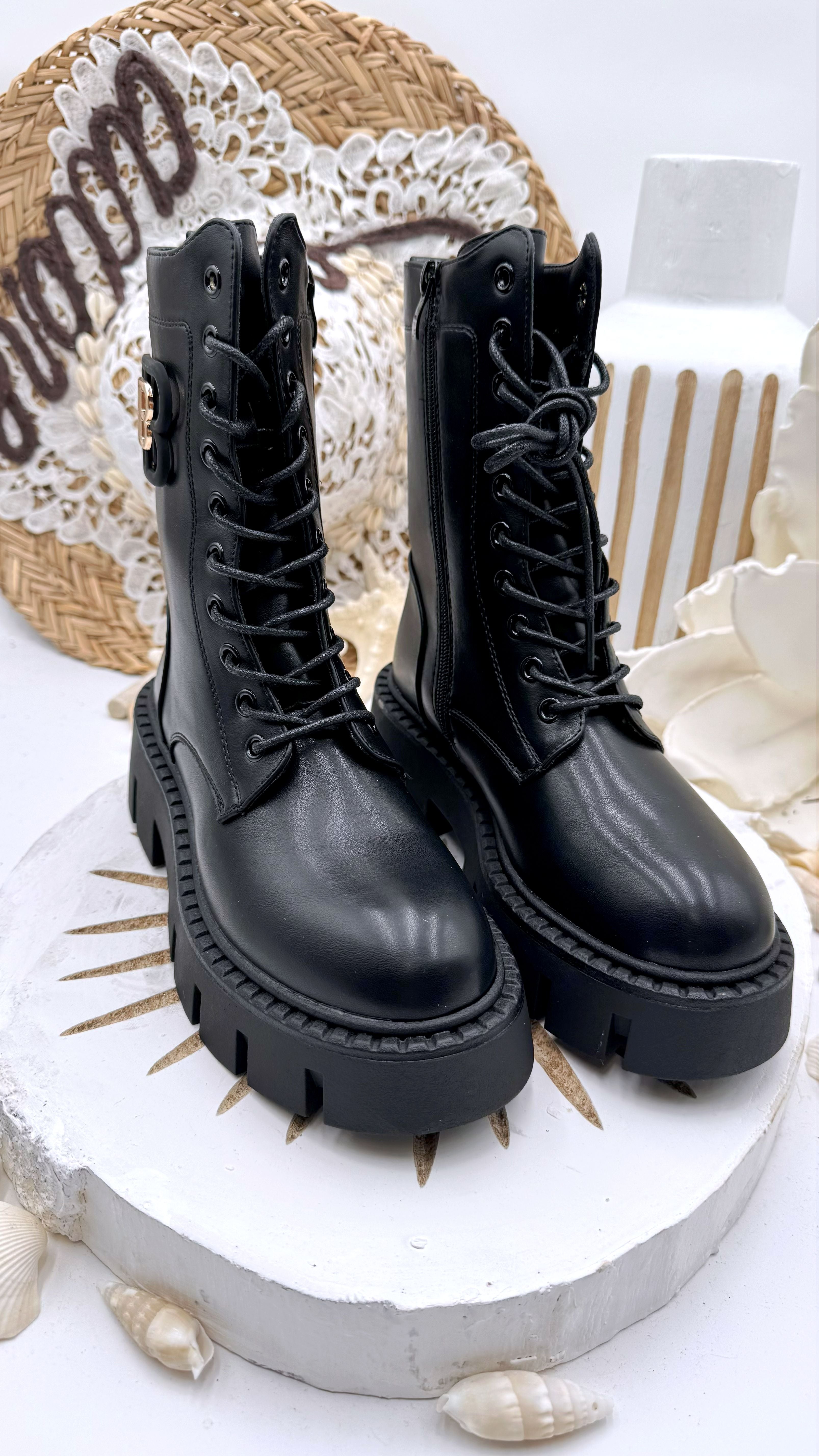 Boots Golden B *Schwarz*