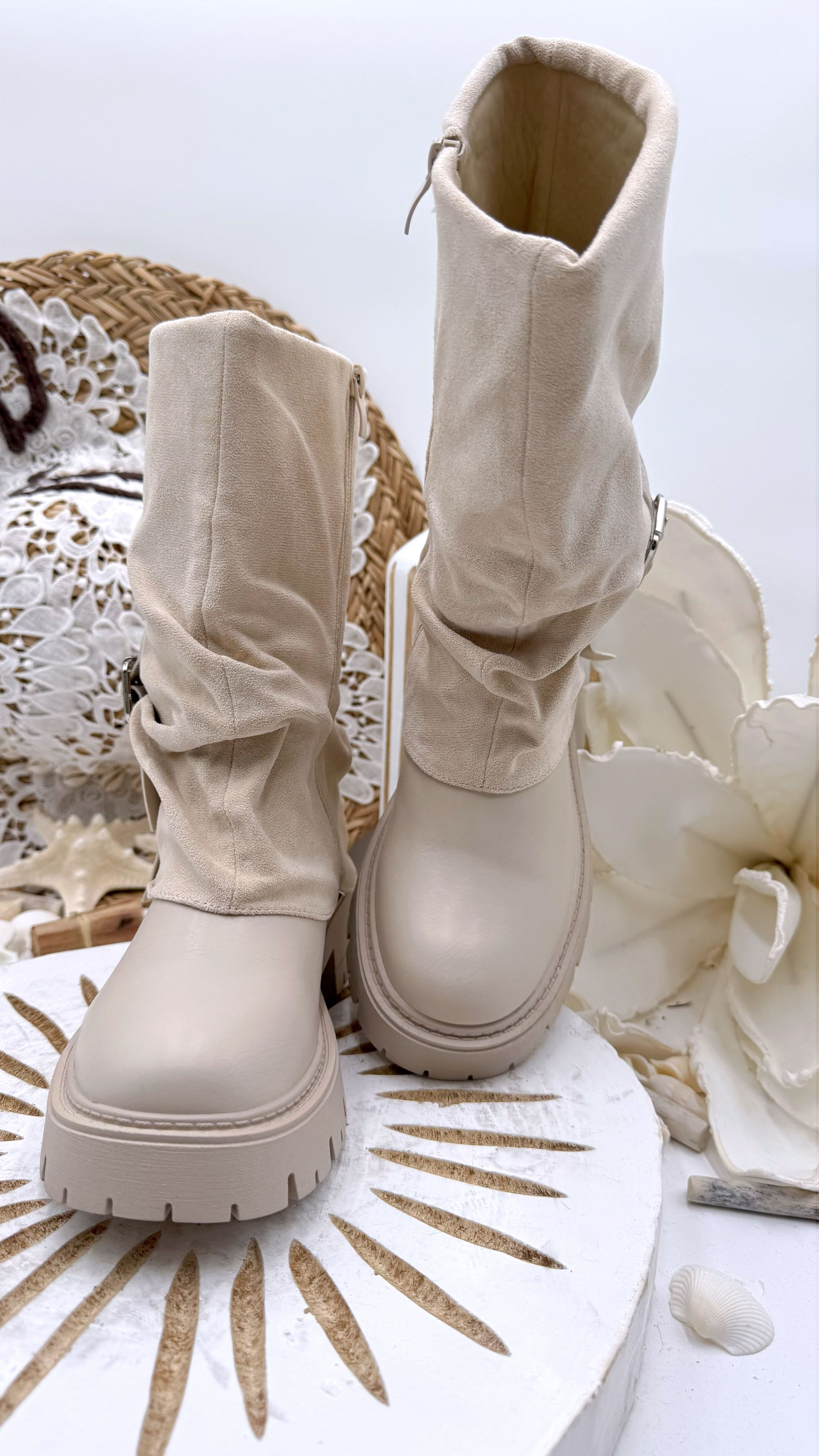 Boots Overshic *Beige*