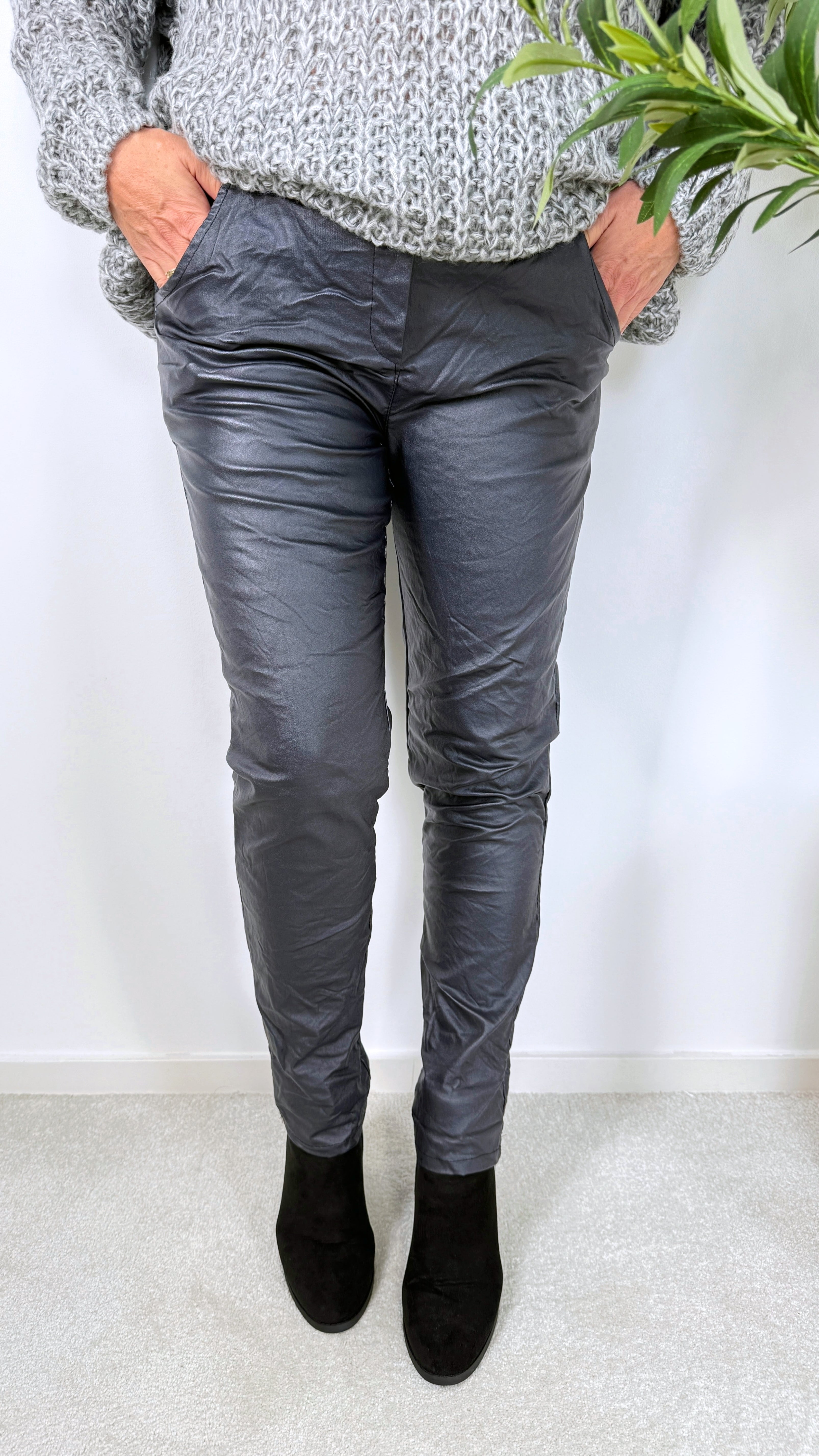 Jogpants Leather Classic (14 Farben)