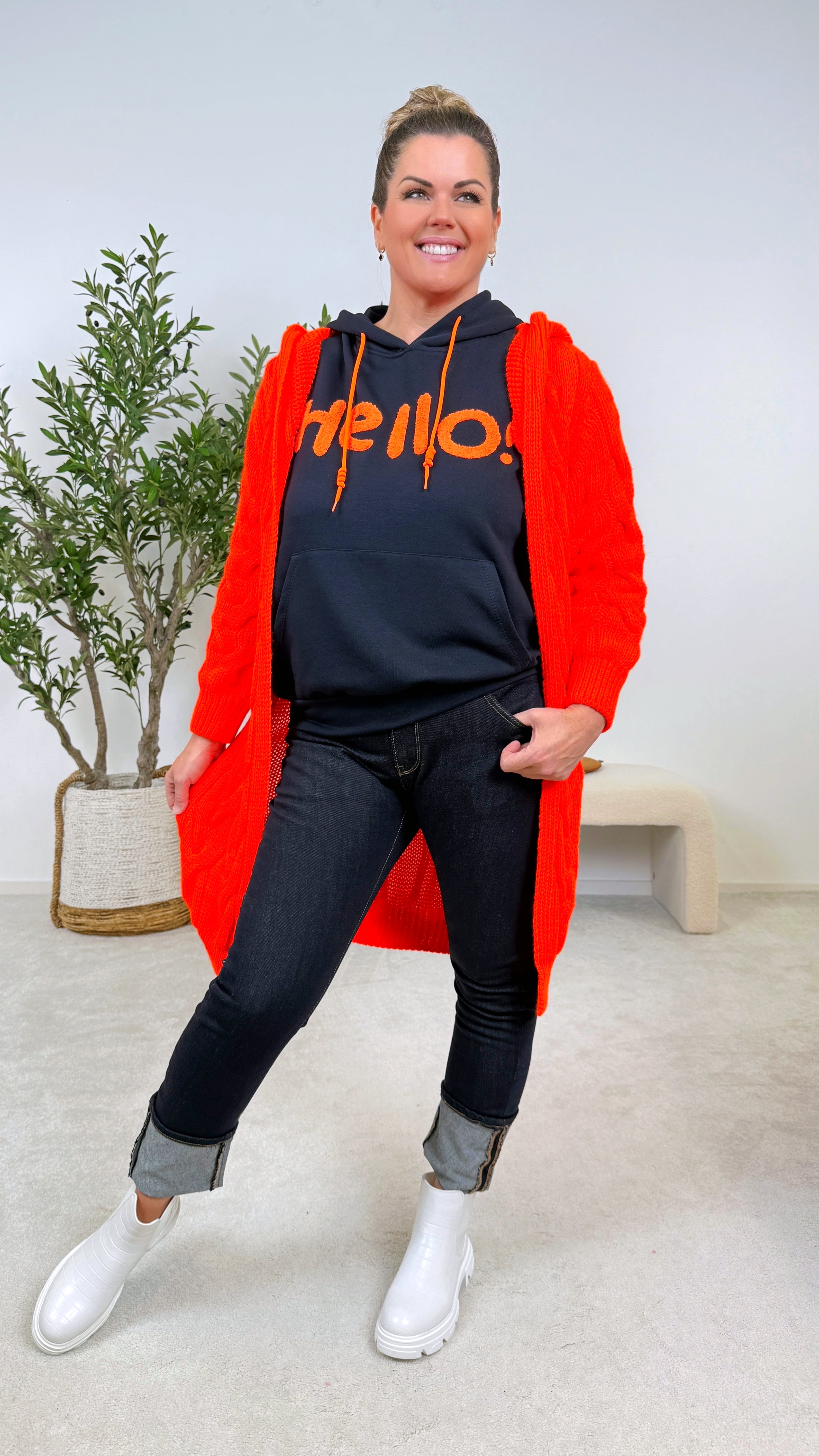 Strickjacke Zynara (13 Farben)