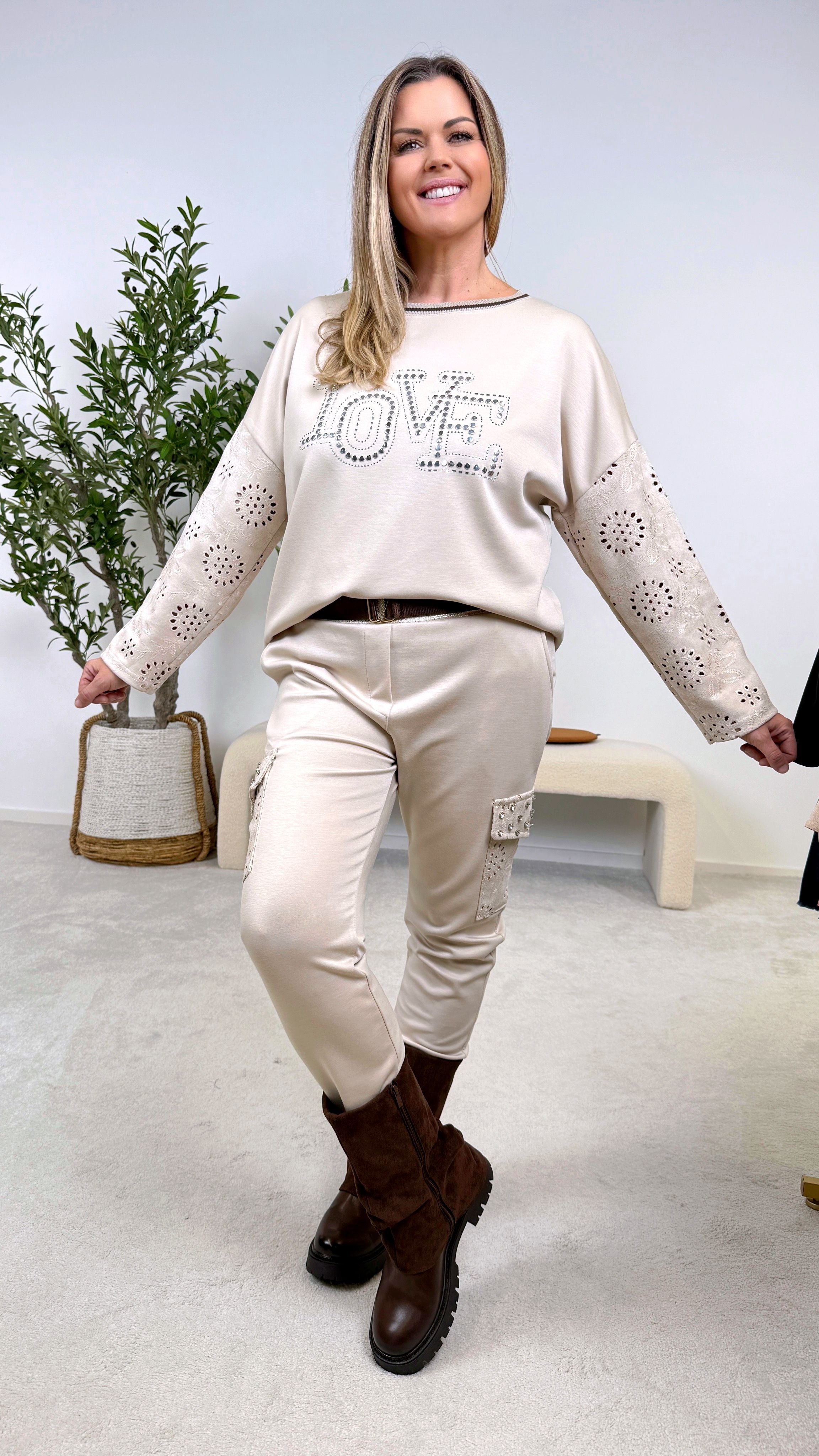 Cargo Hose Dreamy Details