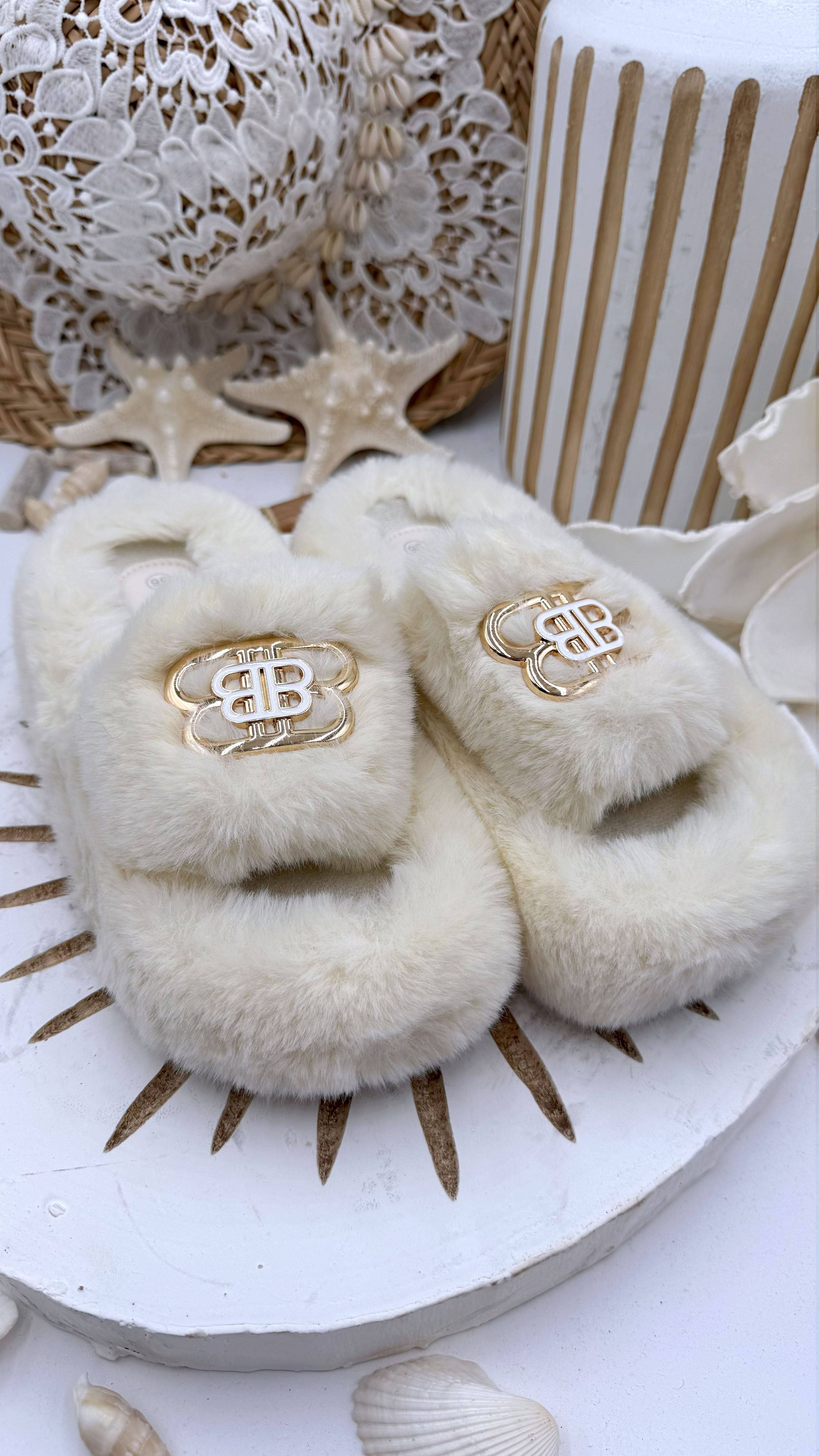 Hausschuhe Princess Feet *Creme*