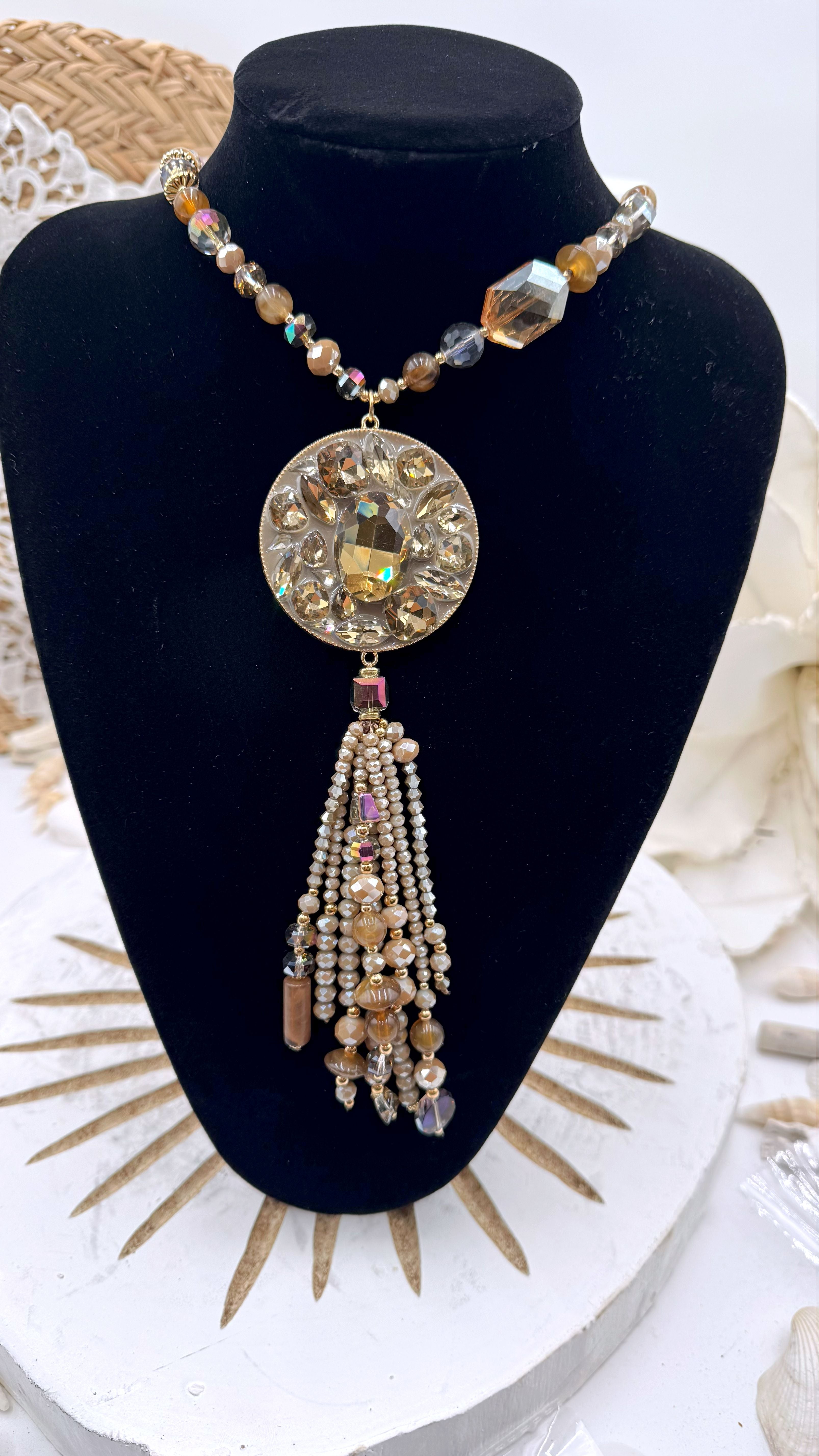 Lange Halskette Solar Majesty (2 Farben)