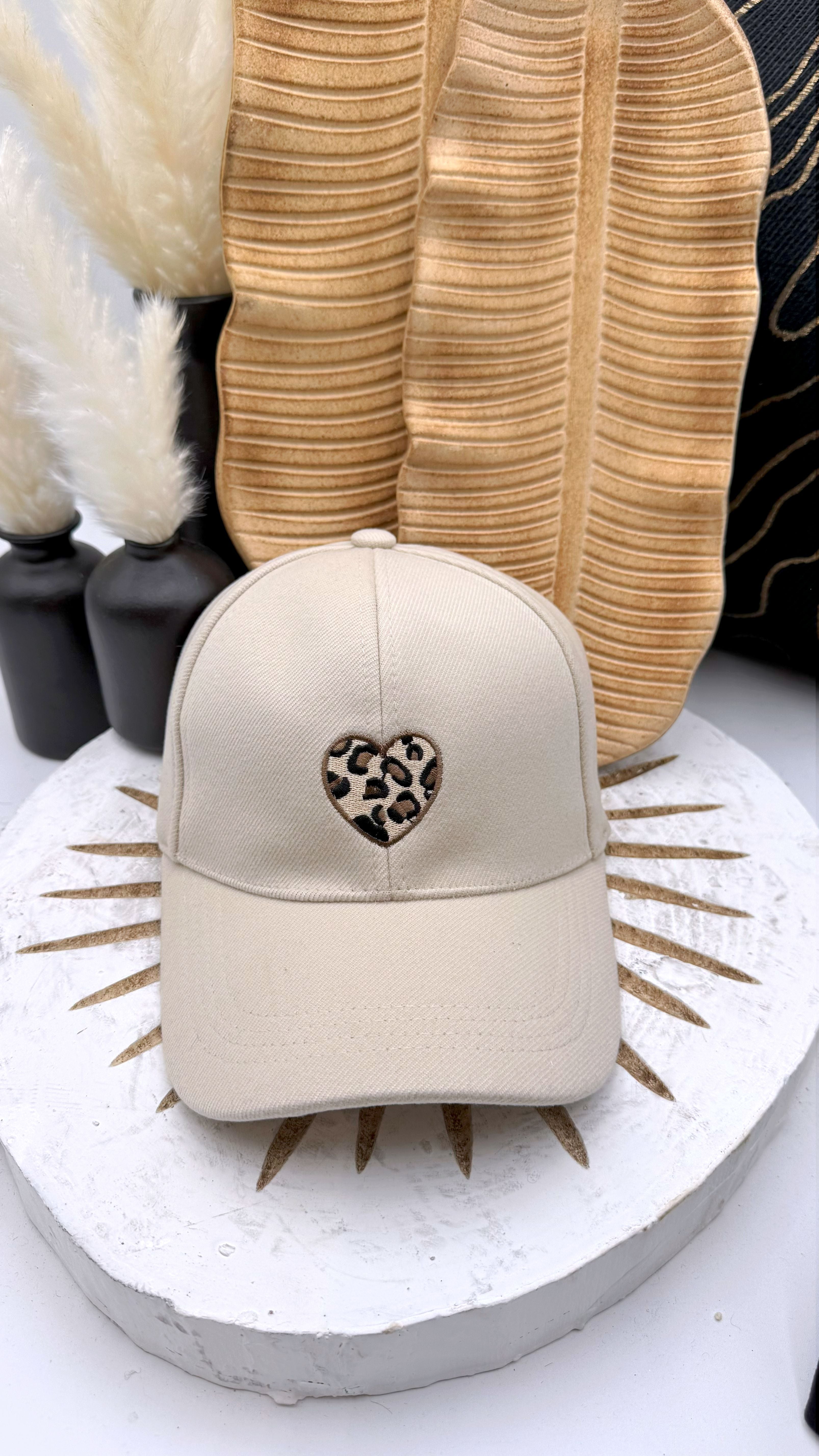 Kappe Leo Heart (4 Farben)