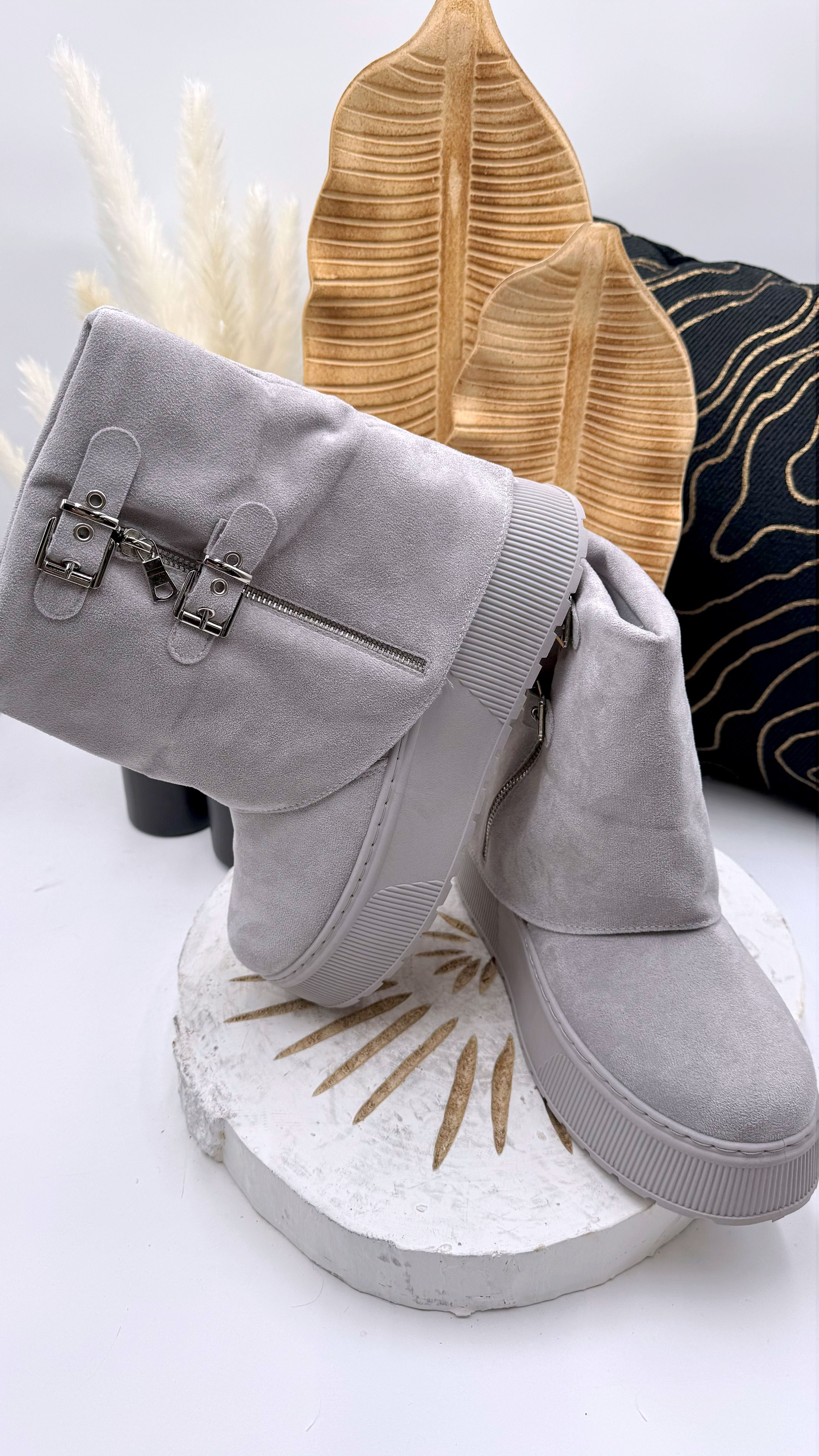 Boots Ash Glam - Power of Princess