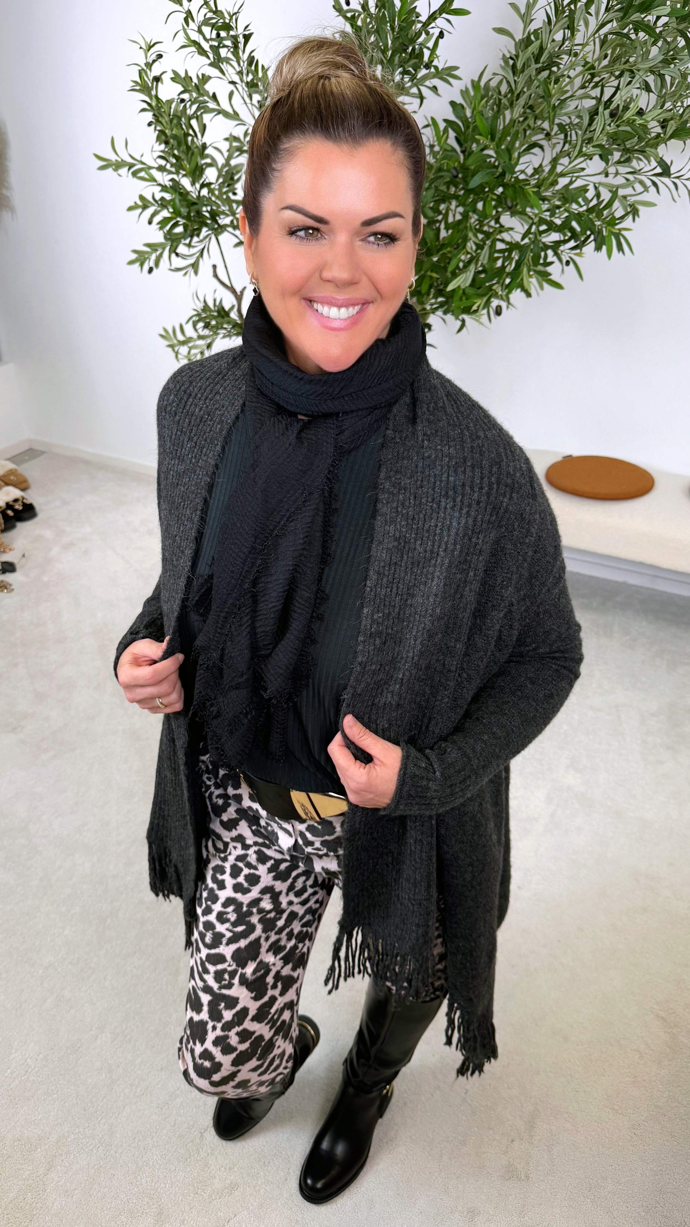 Strickjacke Eclipsa (5 Farben) - Power of Princess