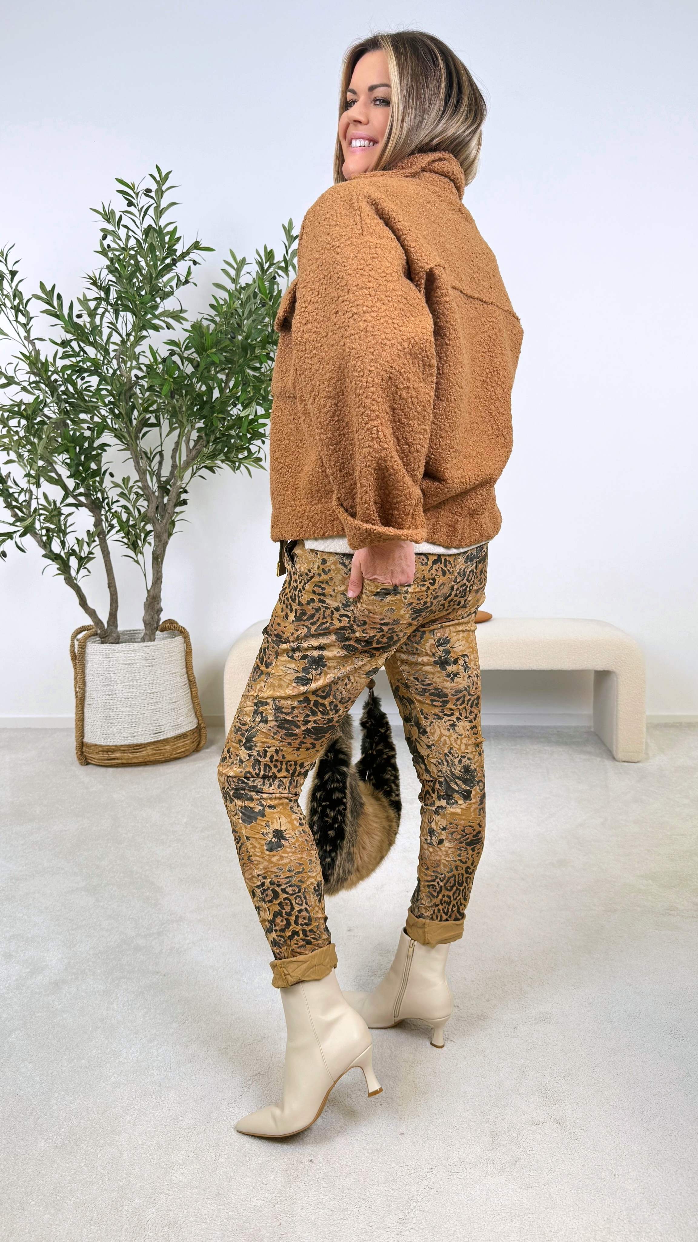 Kurze Jacke Chic Nights (5 Farben) - Power of Princess