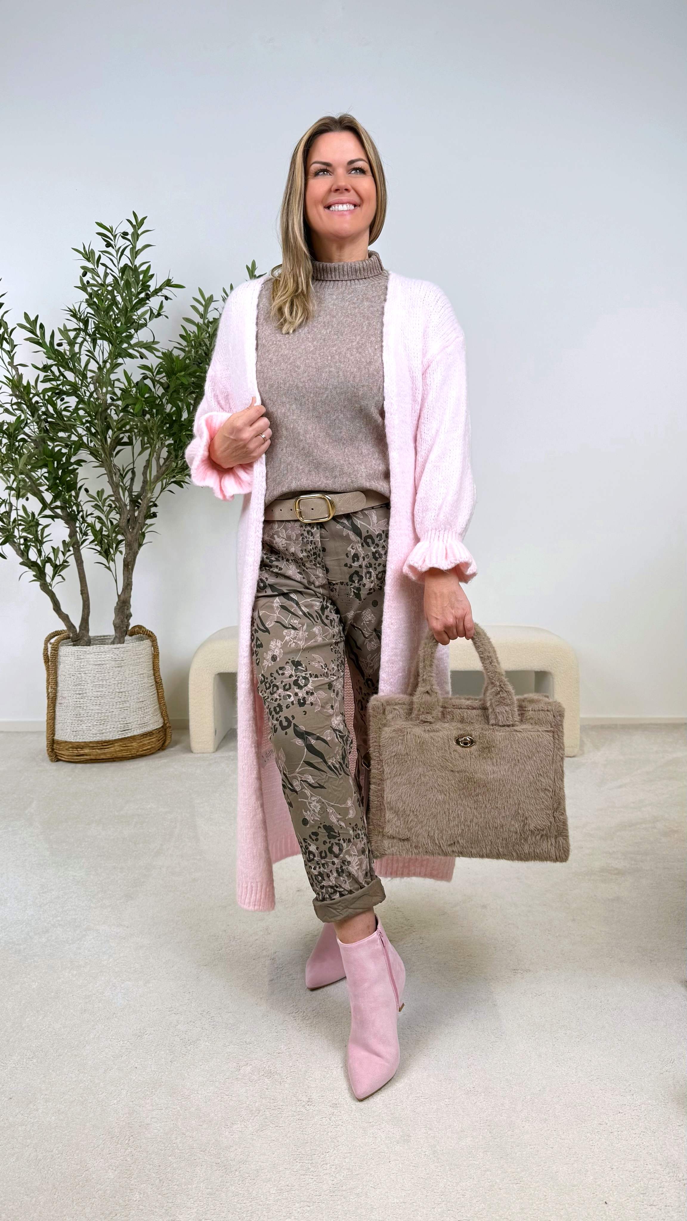 Jogpants Exotic Flower (7 Farben)