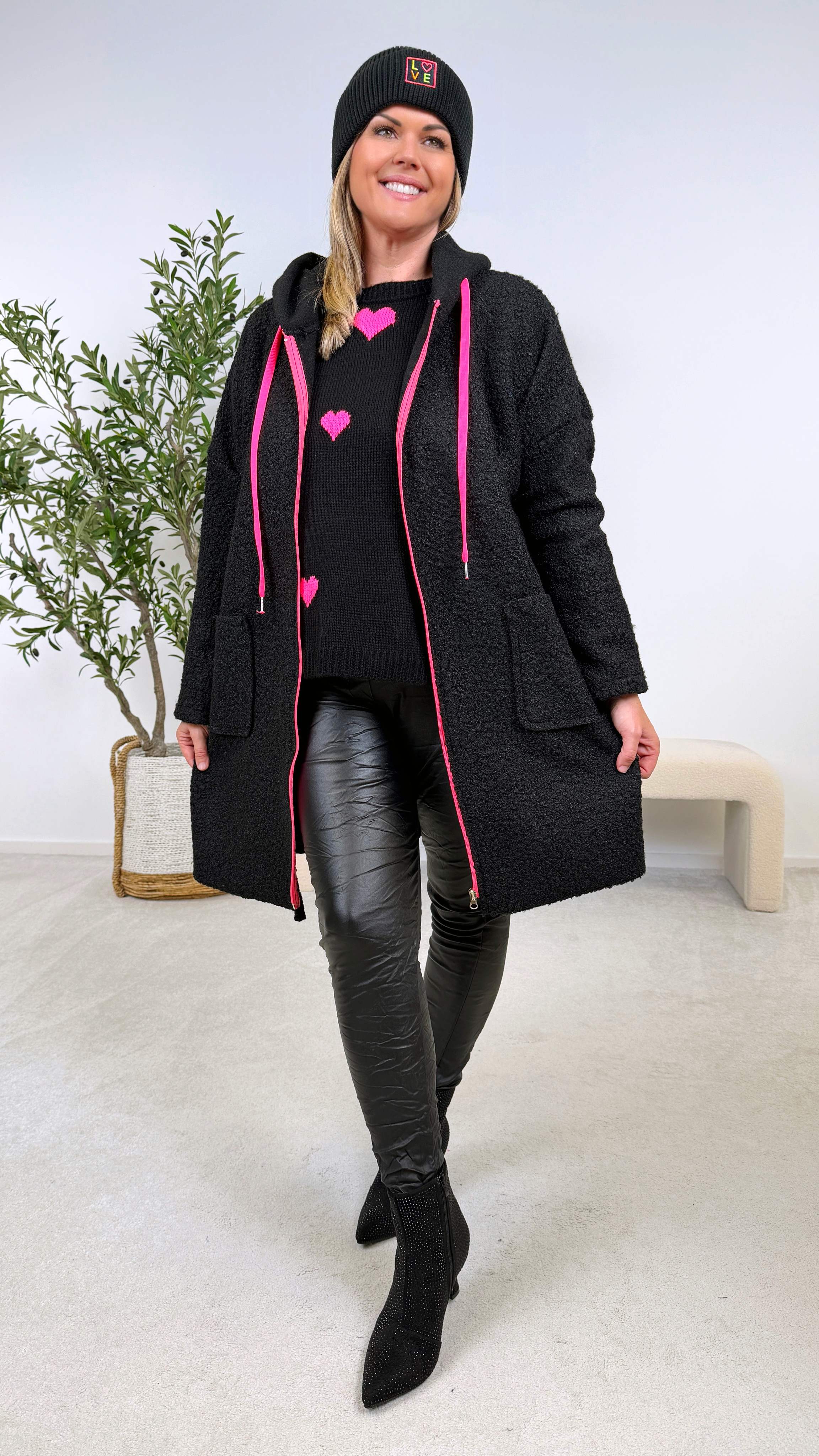 Mantel Everyday Cozy *Schwarz* - Power of Princess