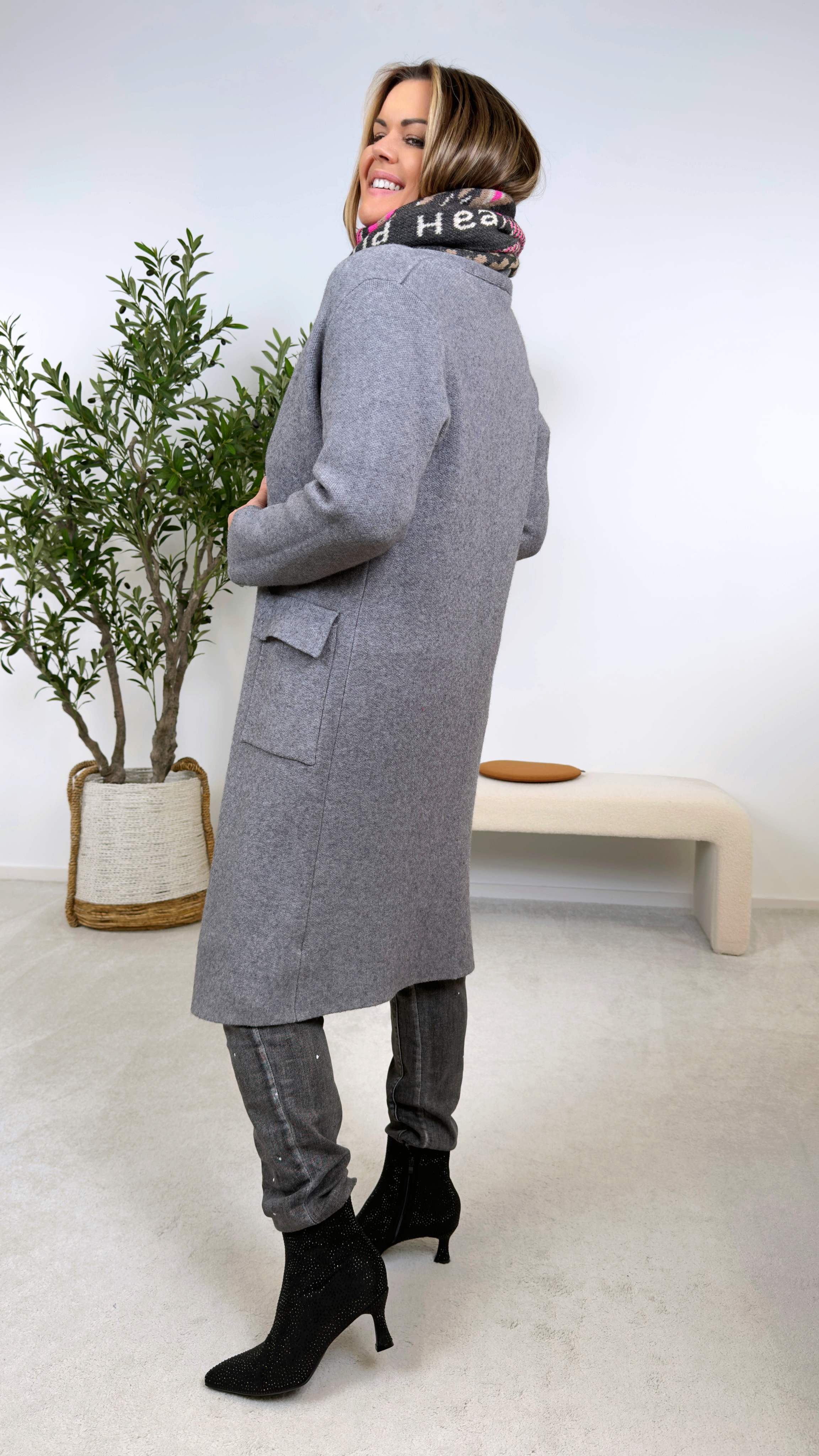 Strickmantel Cloudy Whisper (4 Farben)