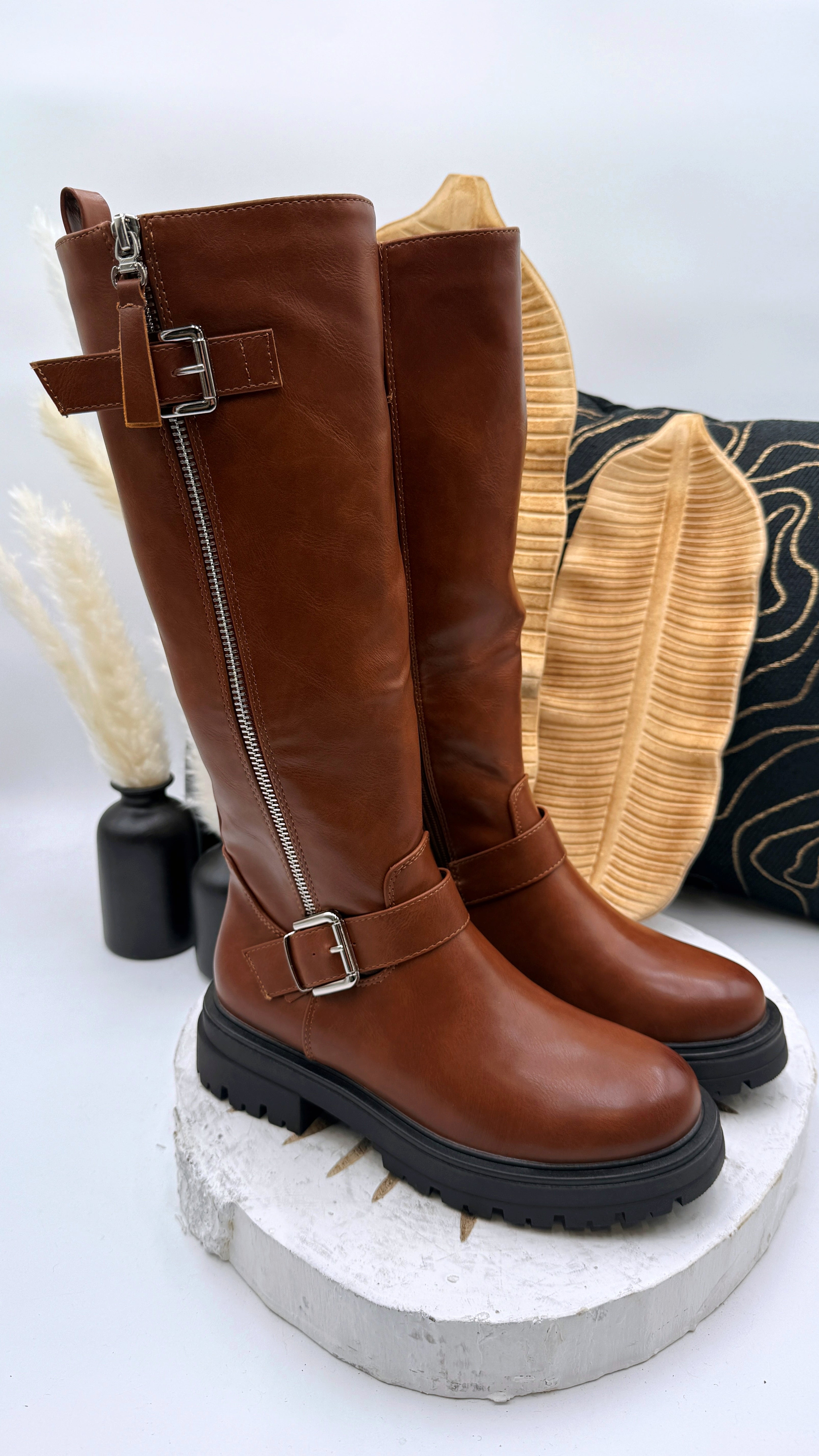 Stiefel High Voltage *Camel*