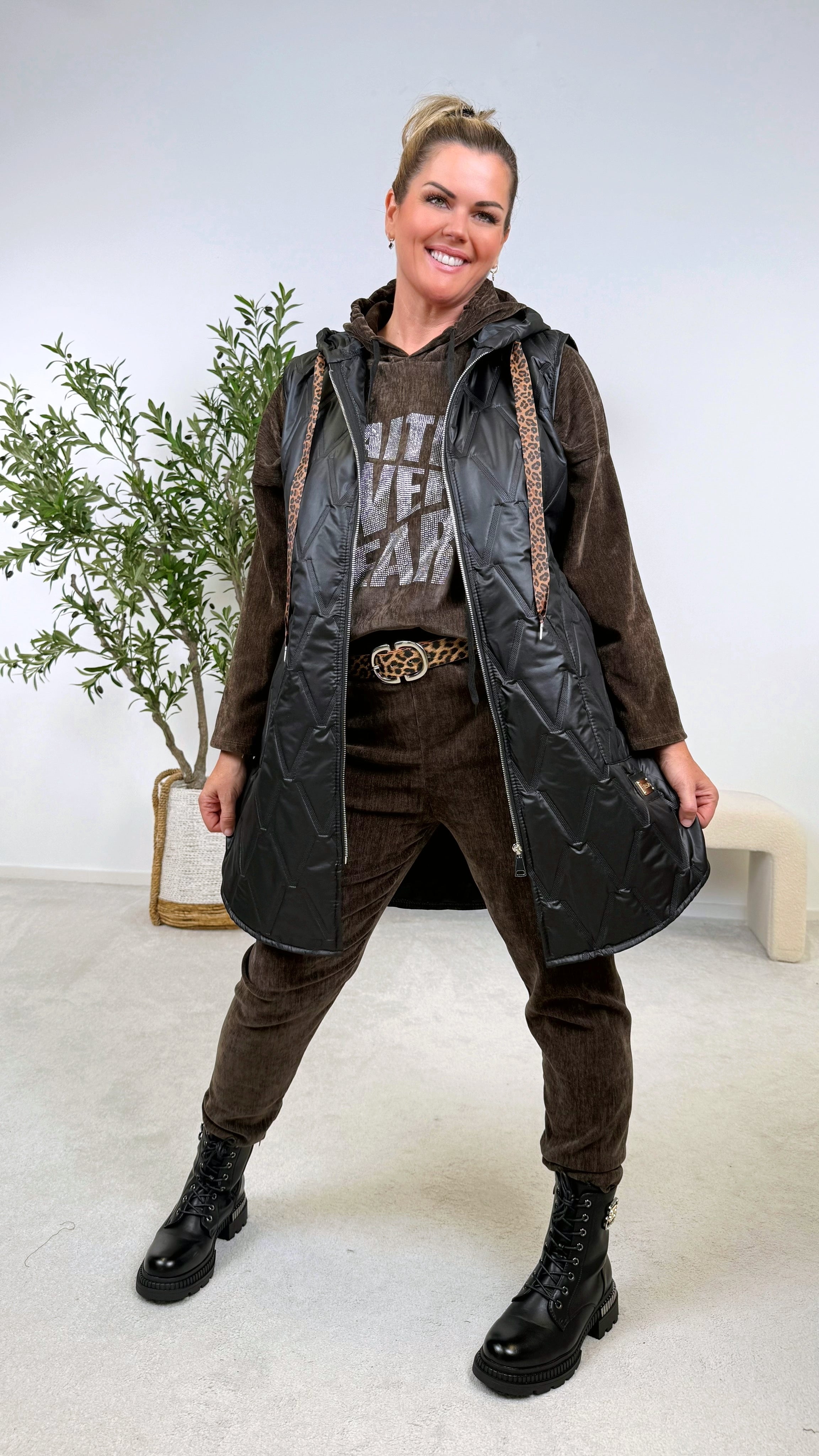 Weste Veluxe Vest *Schwarz*