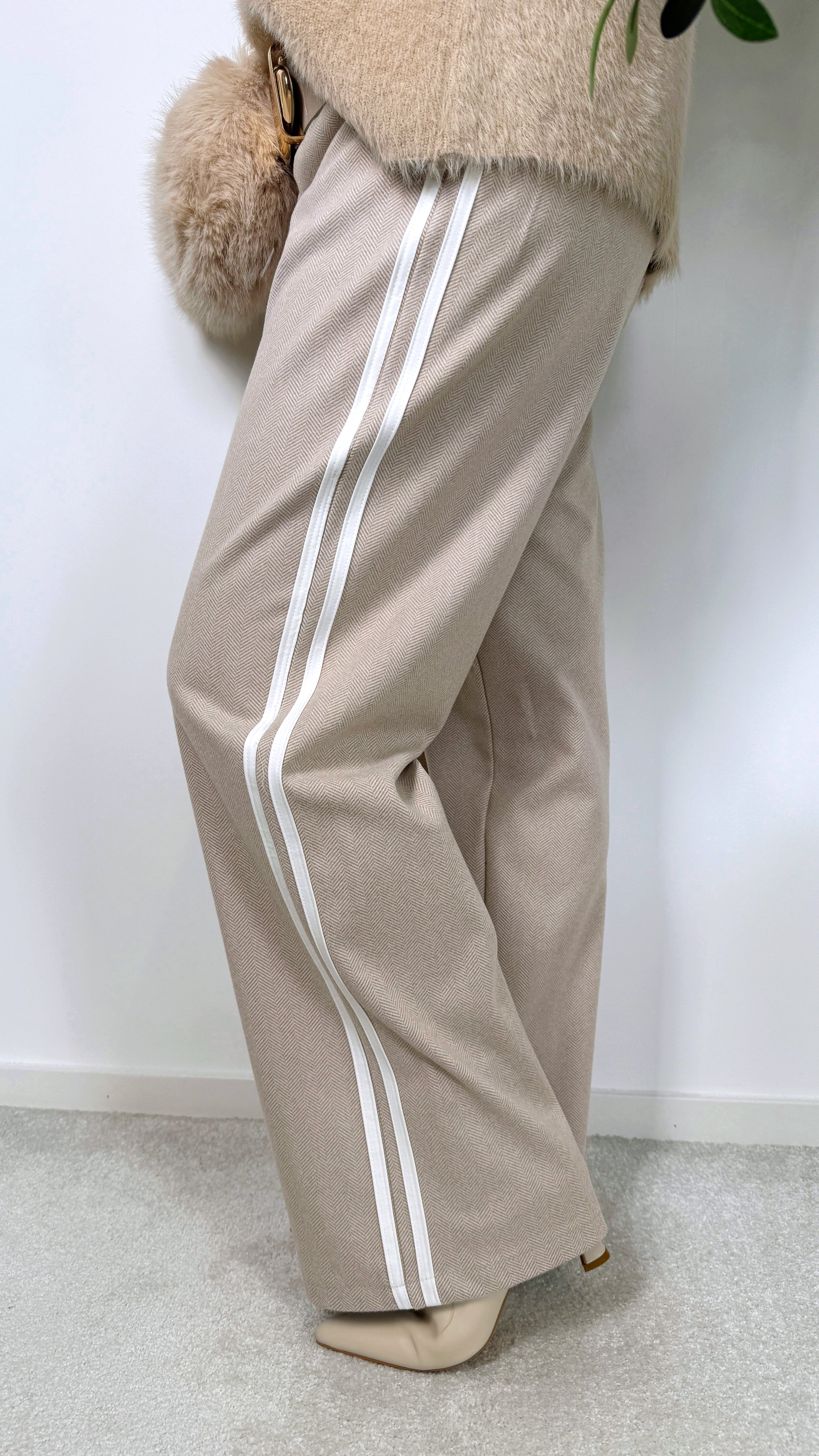 Hose Bone Elegance *Beige*