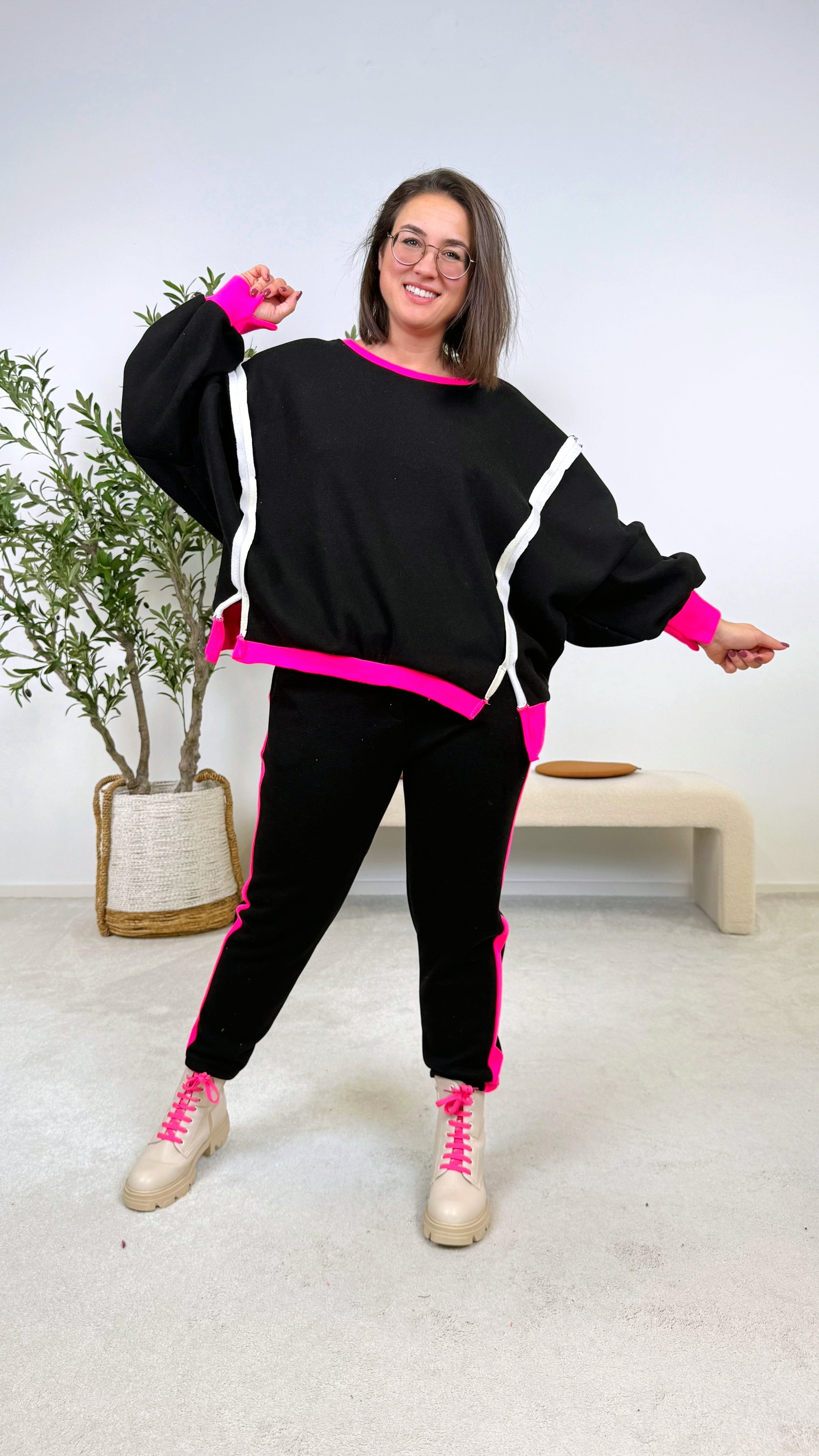 Sweatshirt Active Diva *Schwarz*