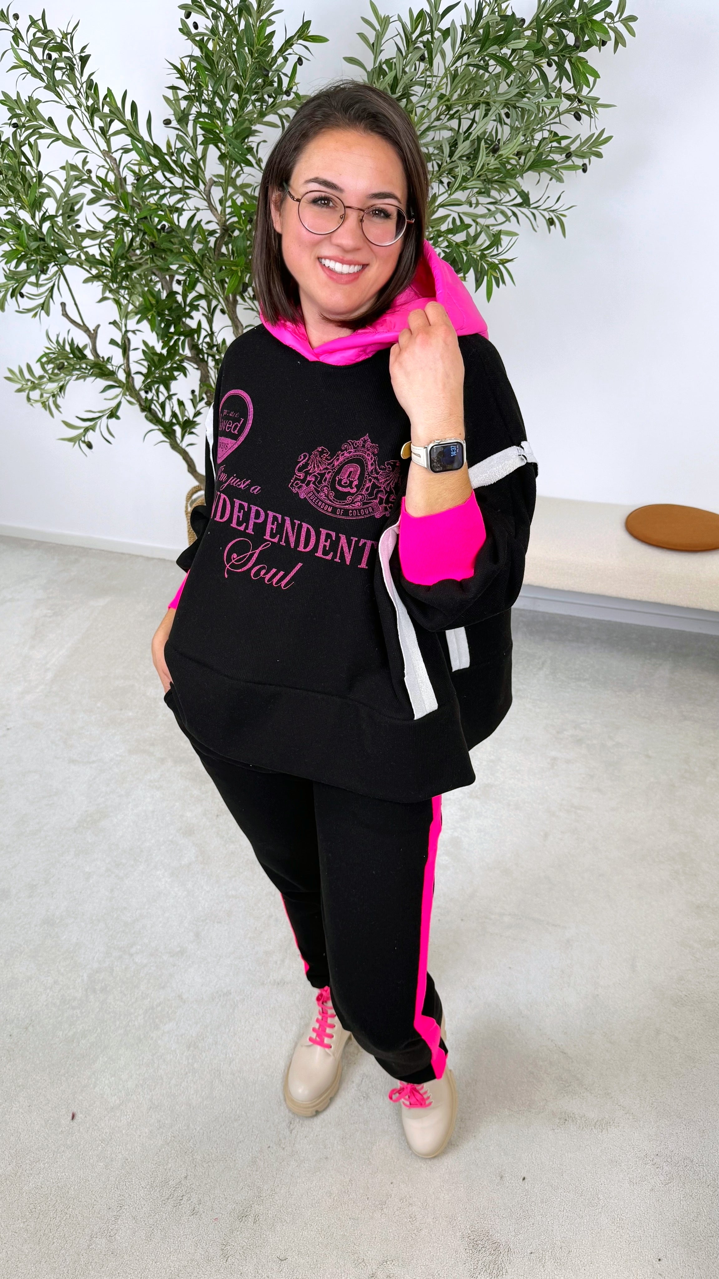 Hoodie Independent Soul *Schwarz*