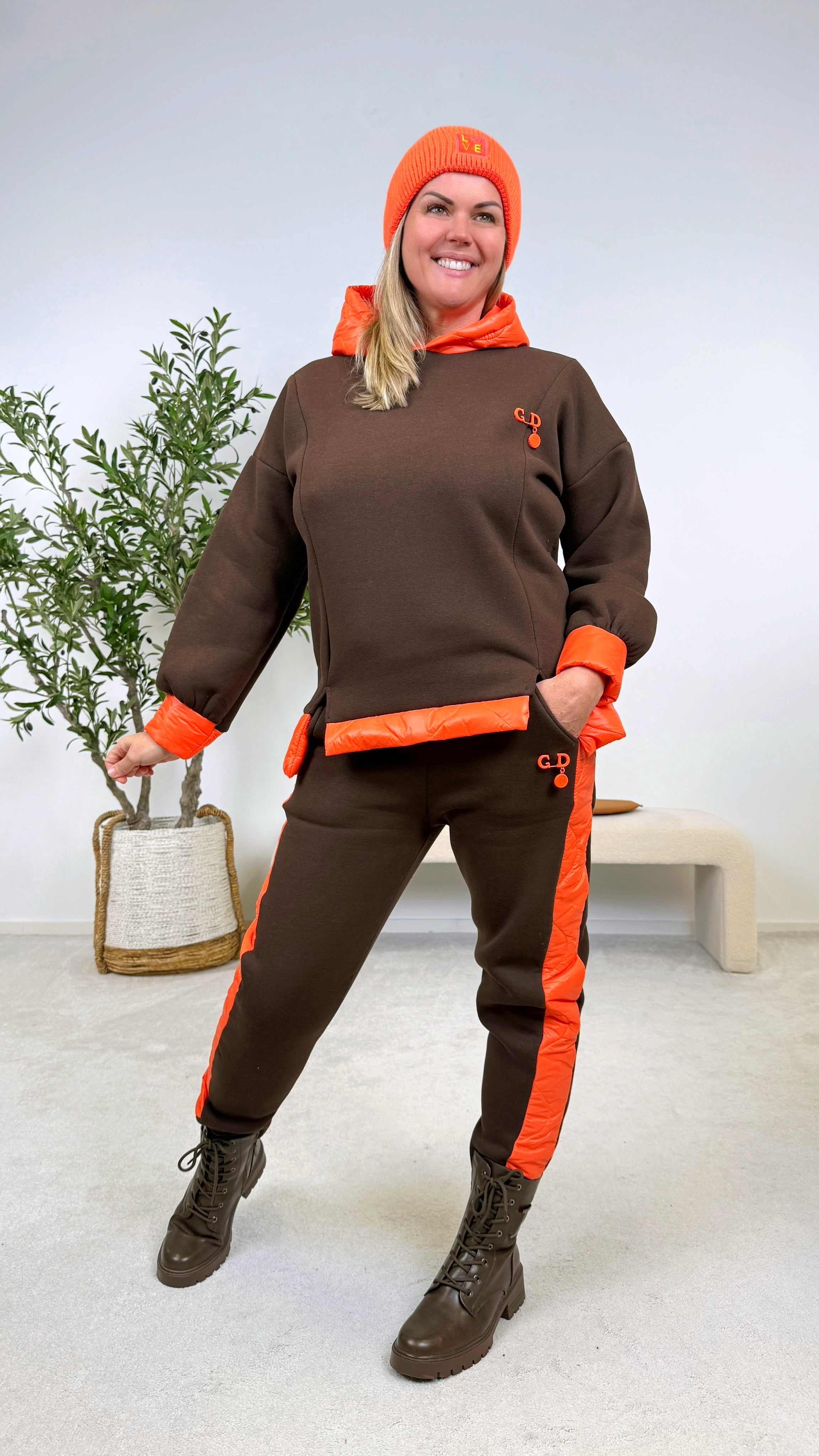 Hoodie Puffer Track *Schoko*