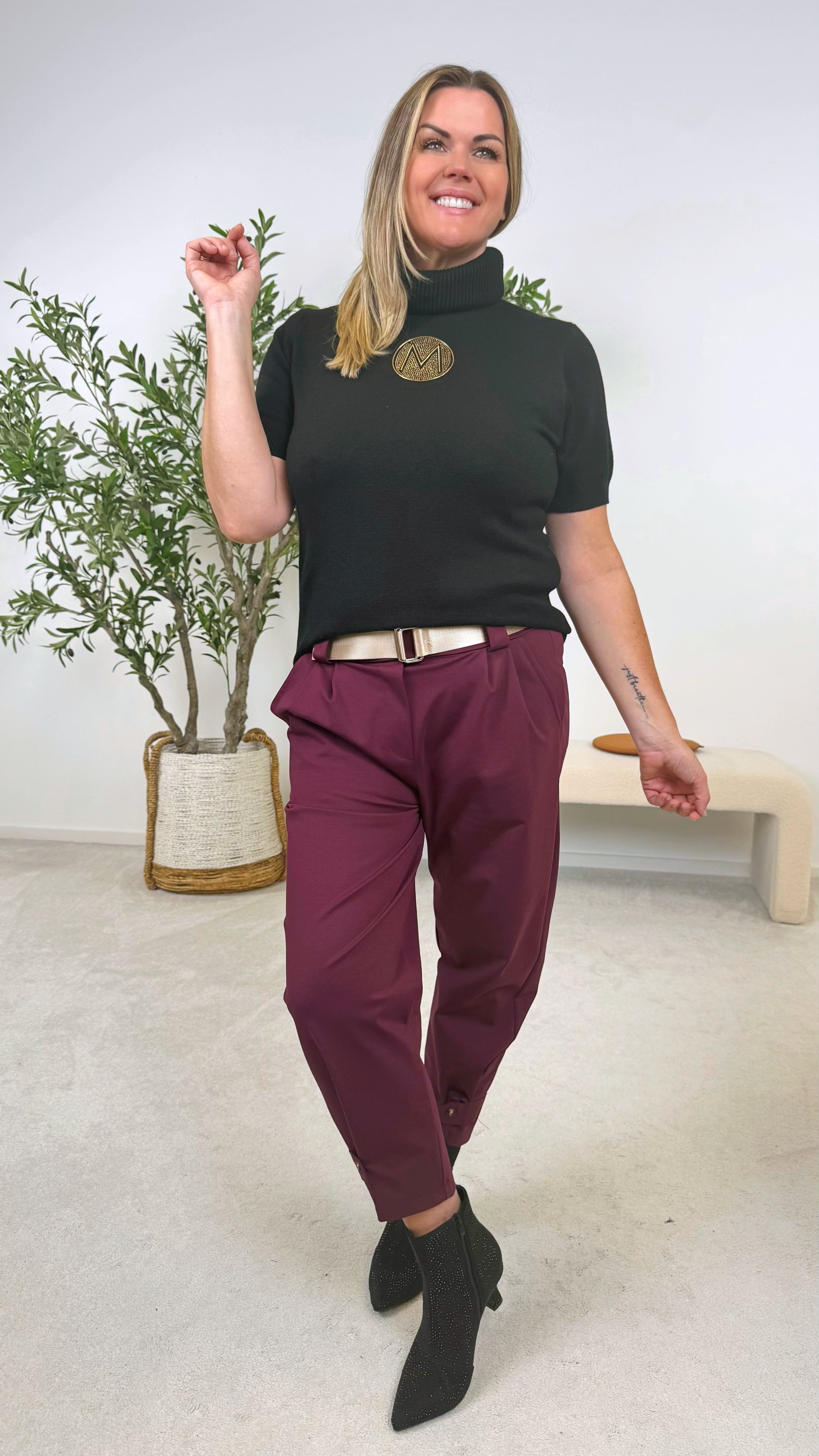 Hose Ankle Detail (9 Farben)