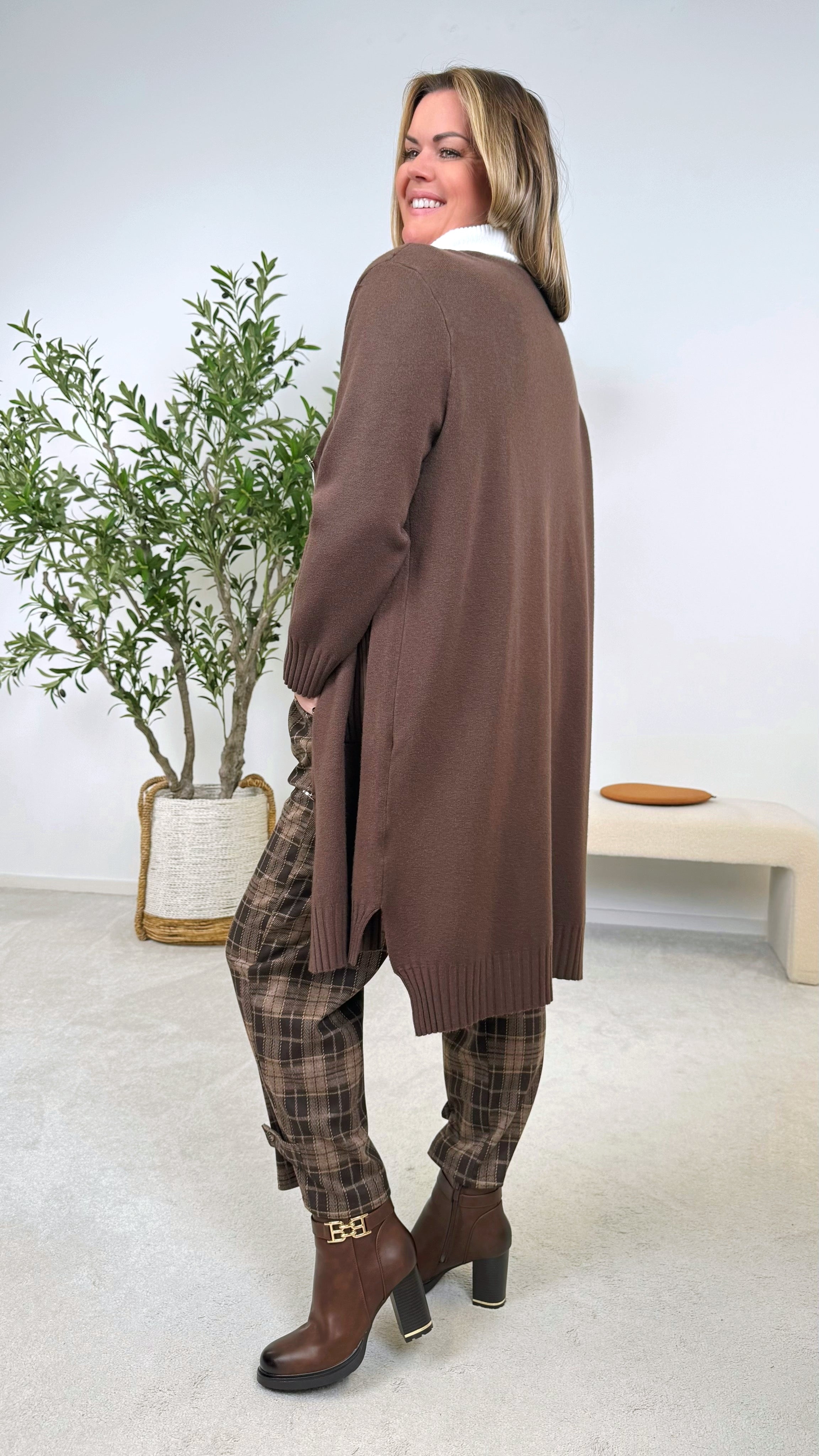 Strickjacke Calm & Cozy *Schoko*