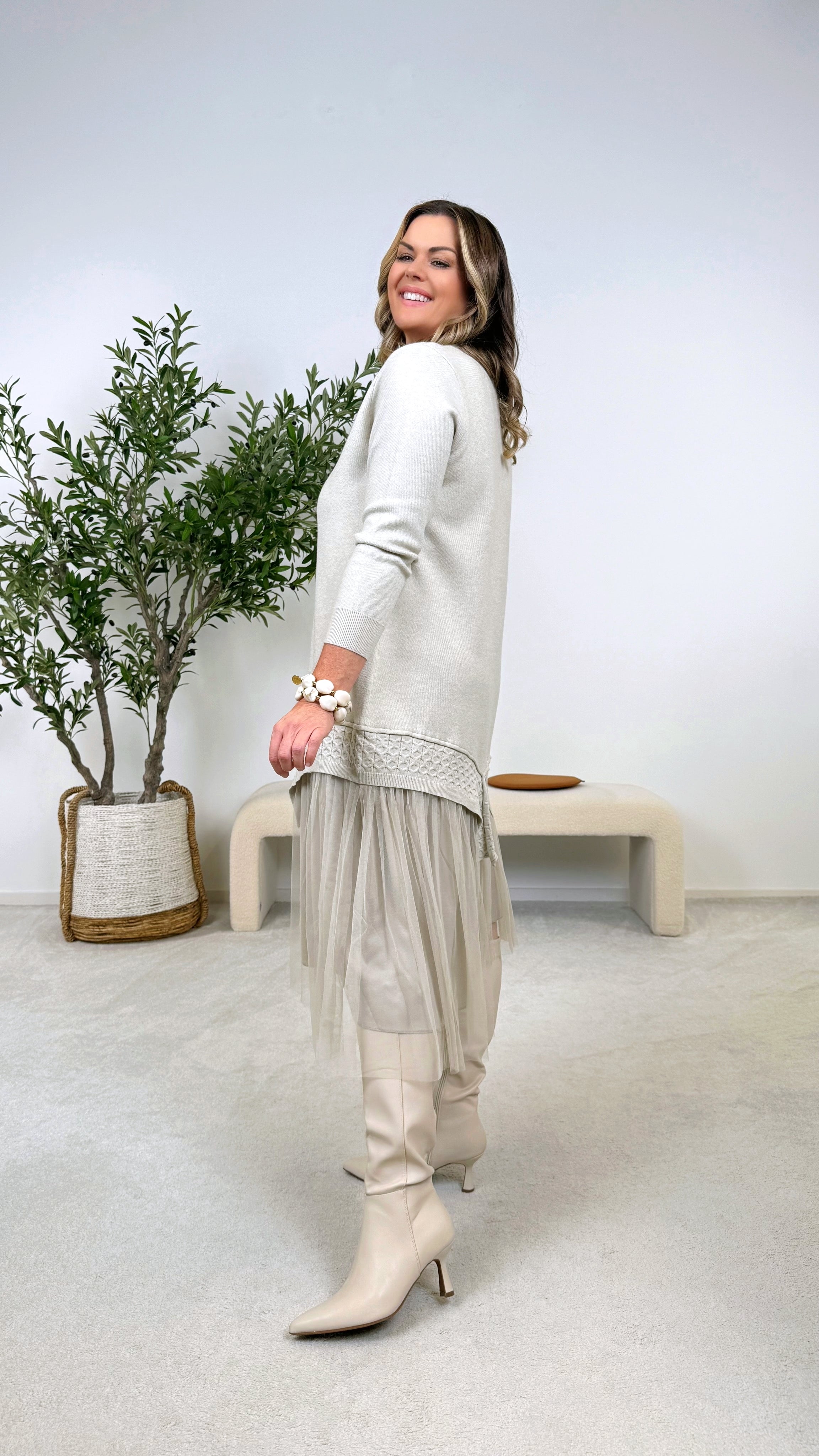 Kleid Tulle Whisper *Beige* US-3116