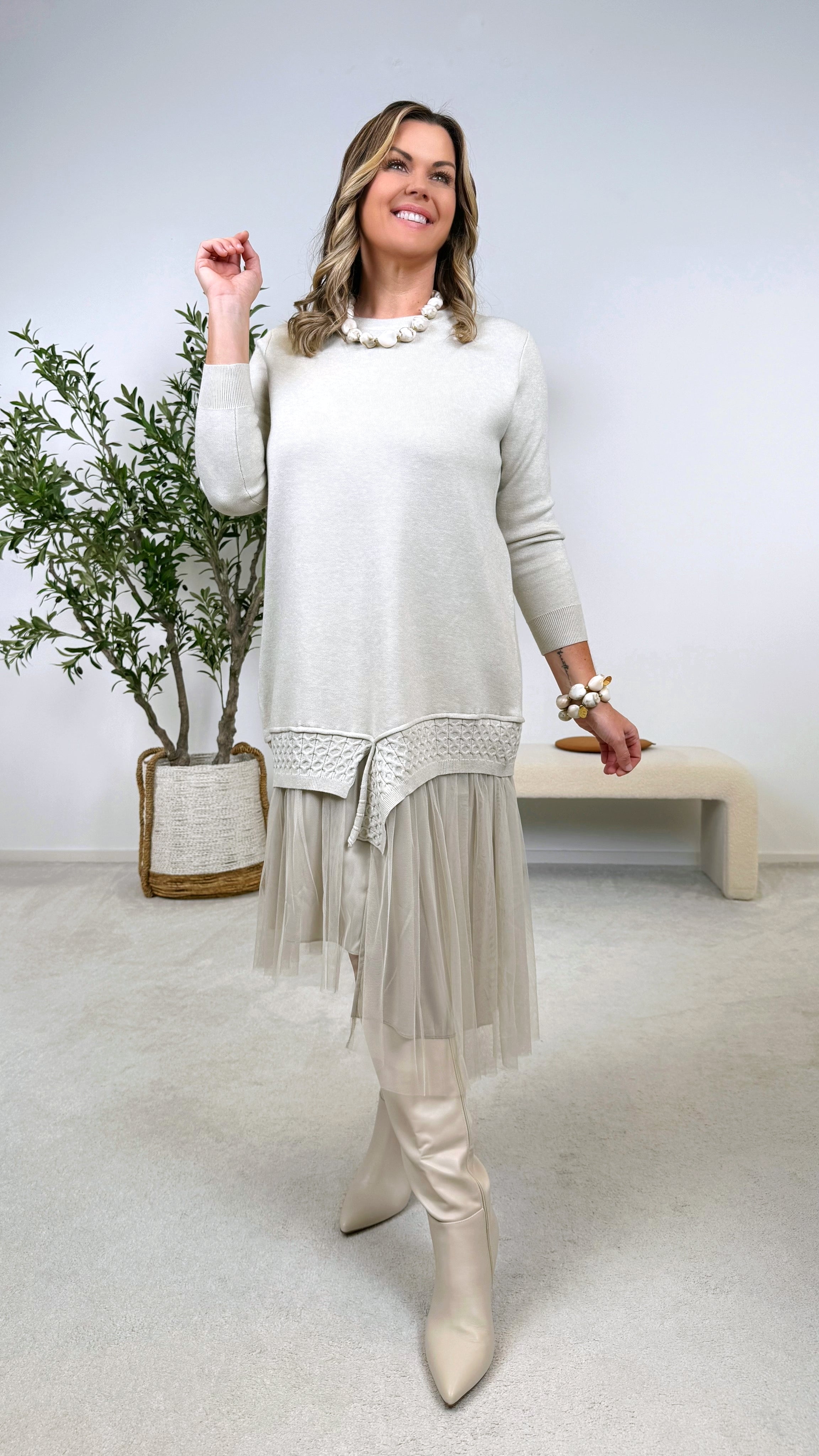 Kleid Tulle Whisper *Beige* US-3116