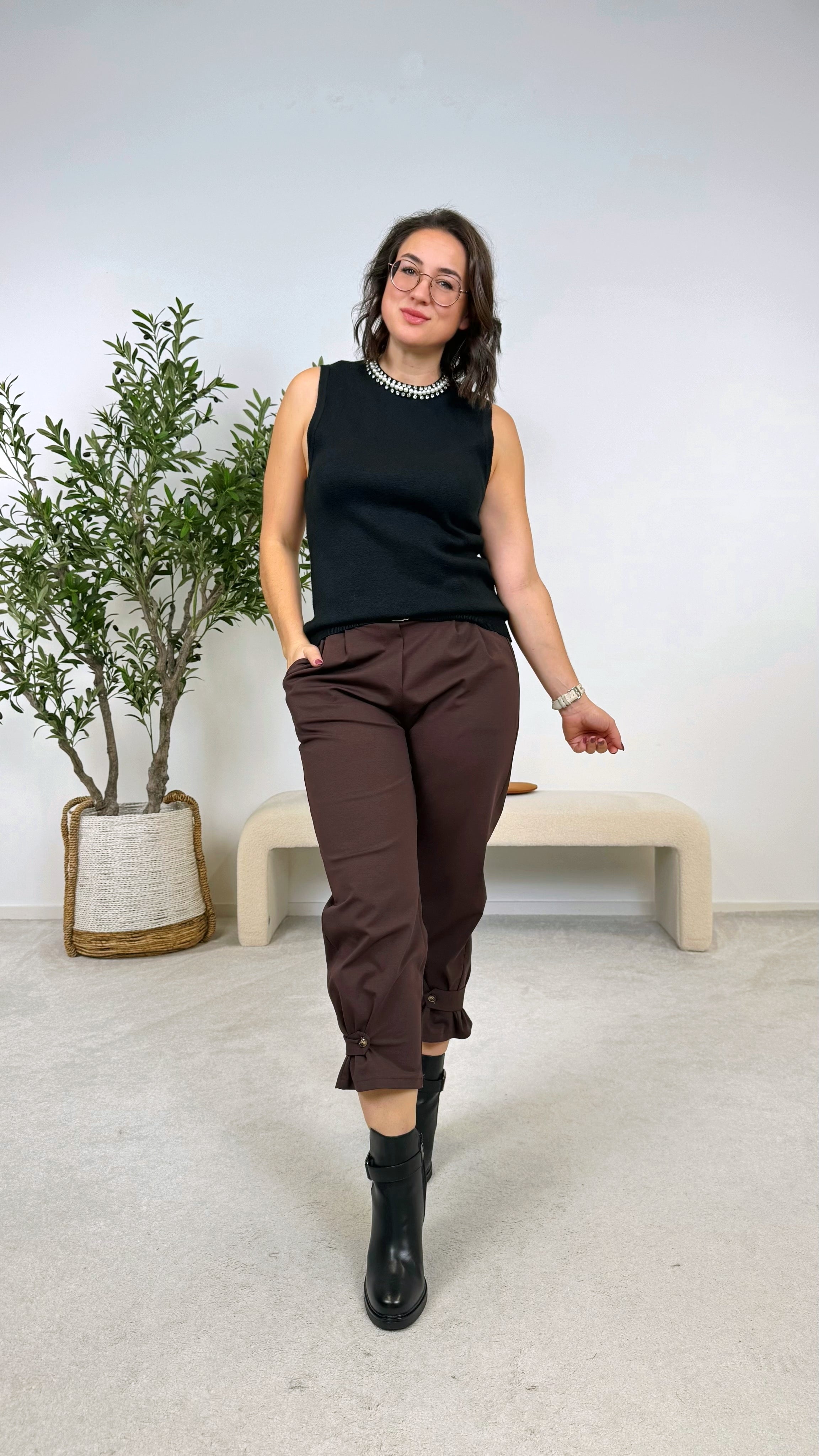 Hose Ankle Detail (9 Farben)