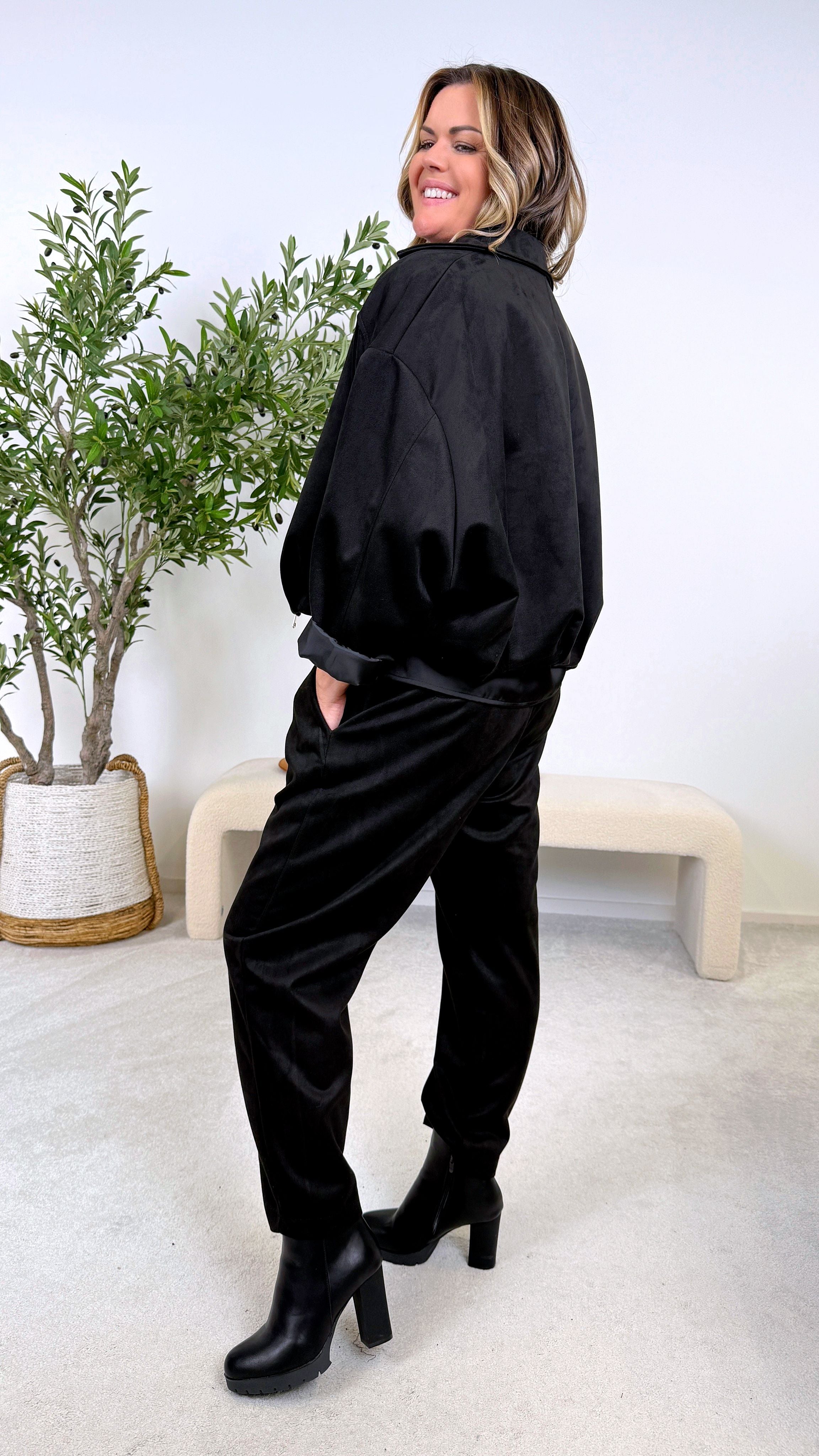 Hose Lara Ease *Schwarz*