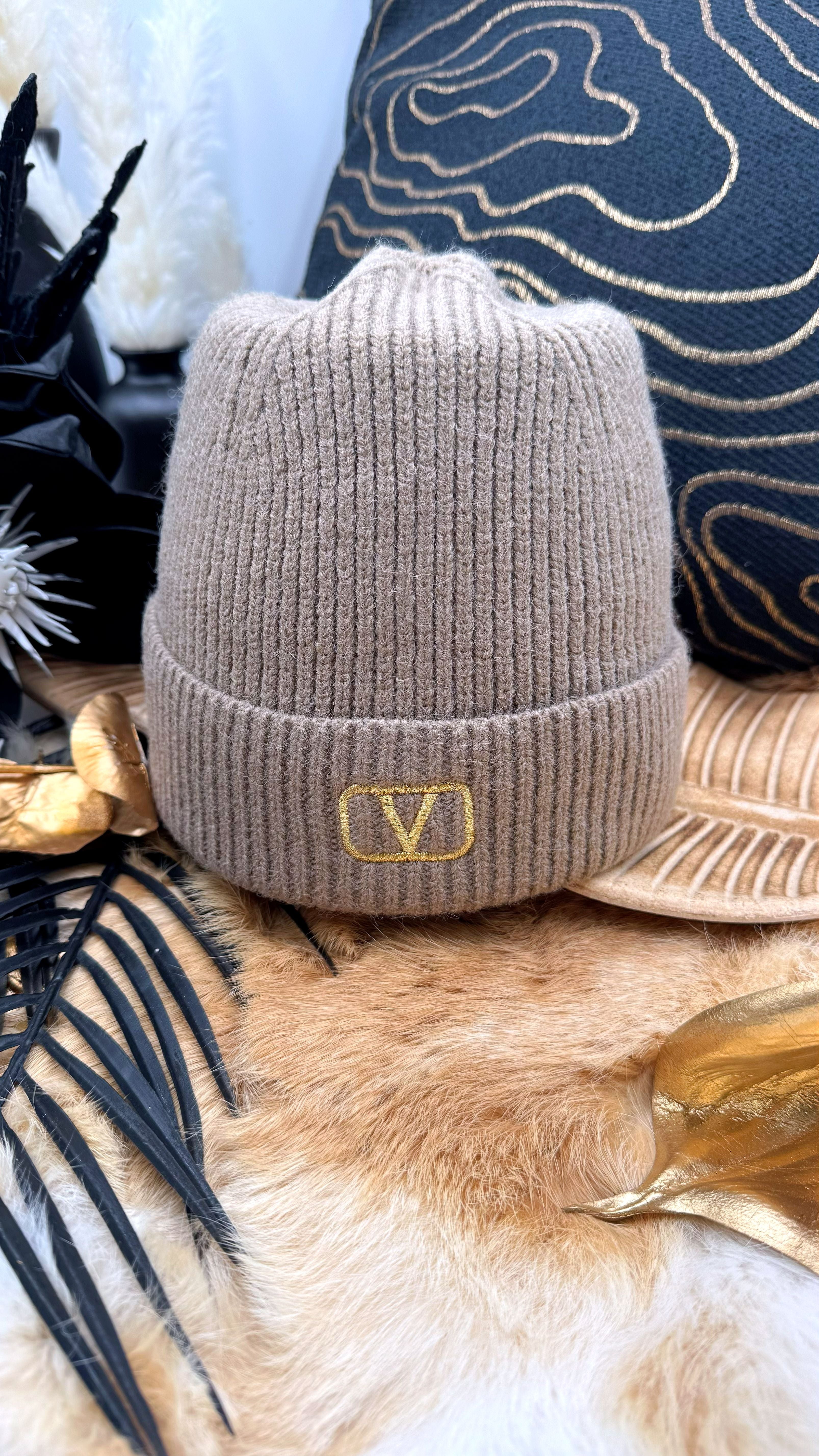 Mütze Verena (6 Farben)