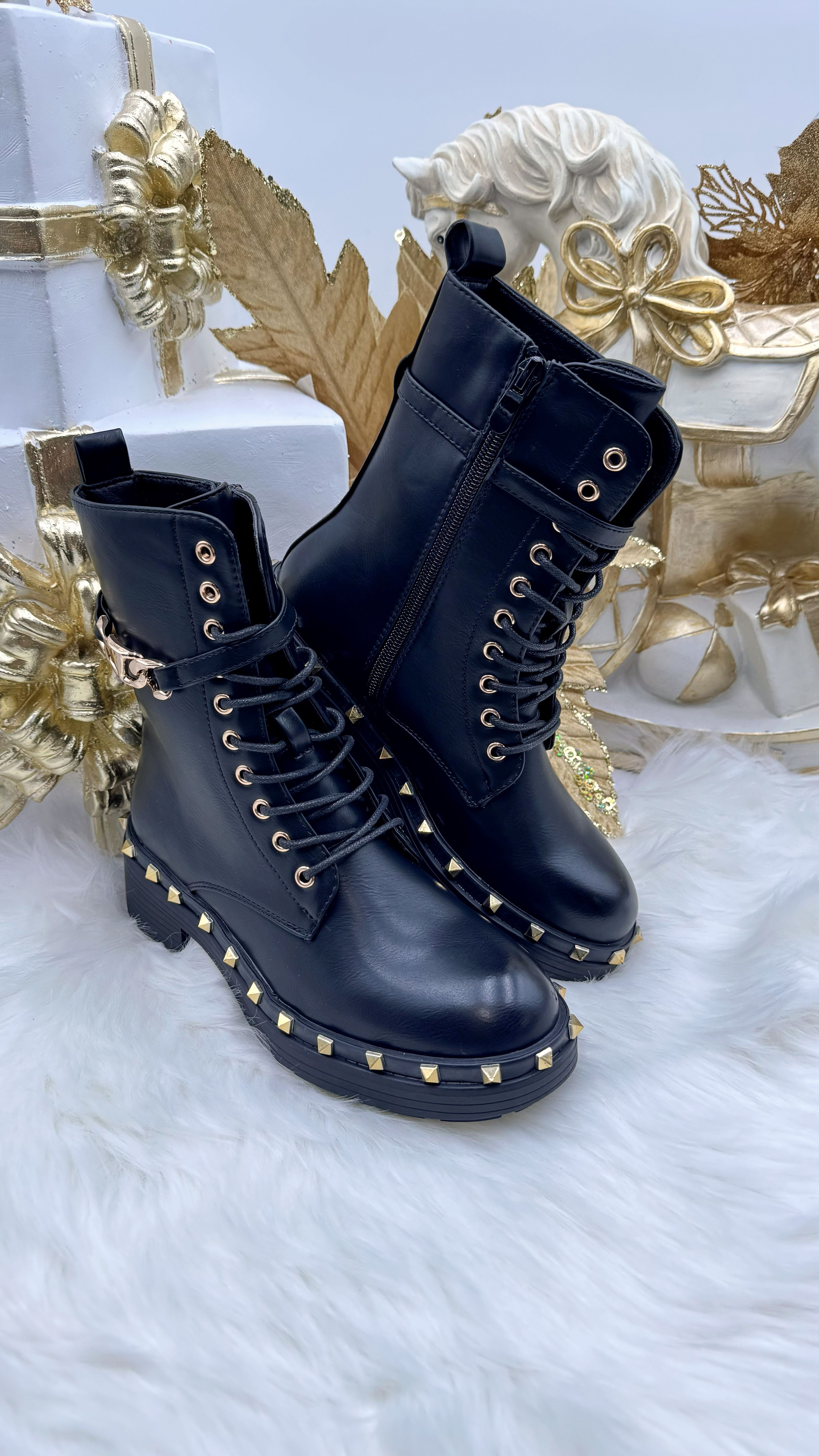 Boots Cognac Queen *Schwarz*