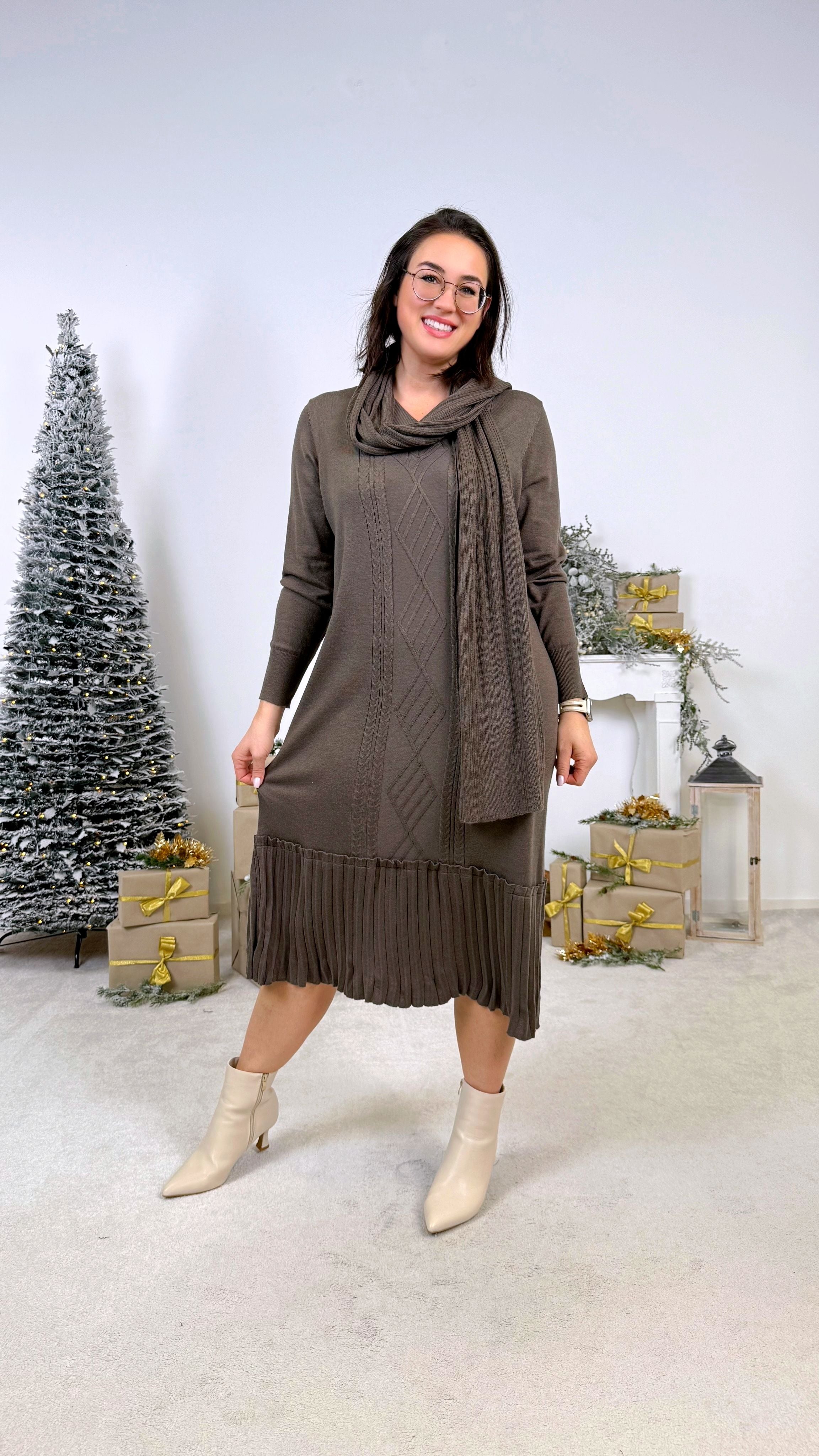 Strickkleid Timeless Duo *Taupe* H8359