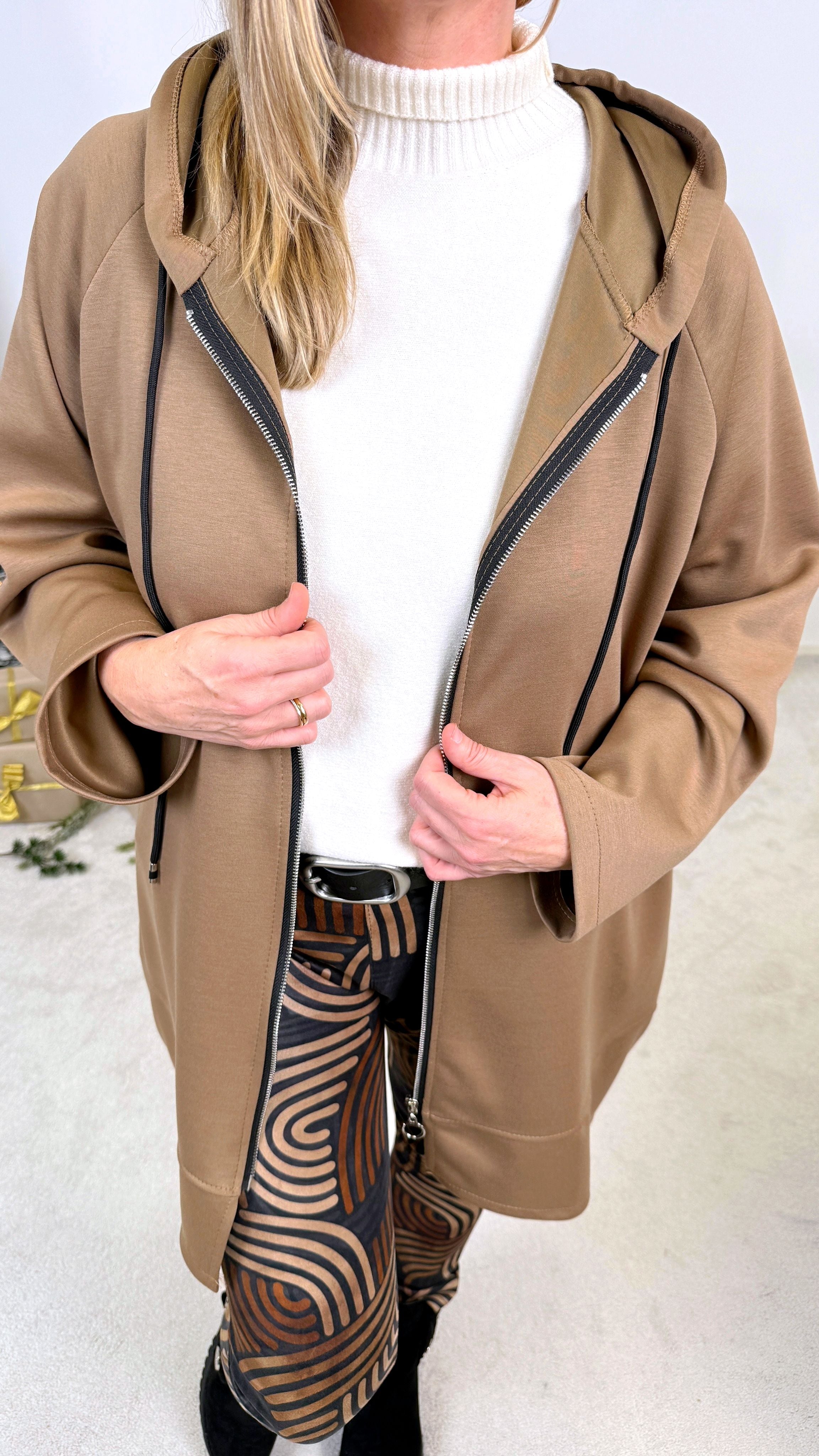 Sweatjacke Midnight Motion *Camel*