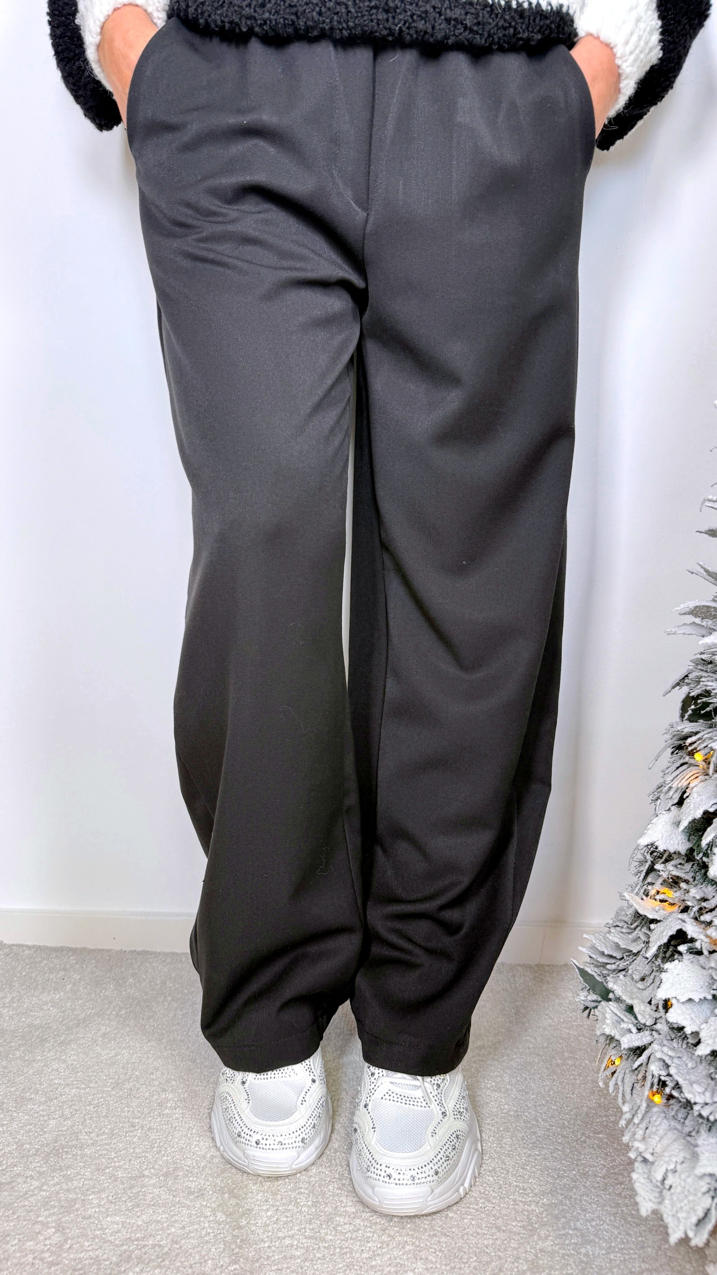 Hose Talia Fit *Schwarz*