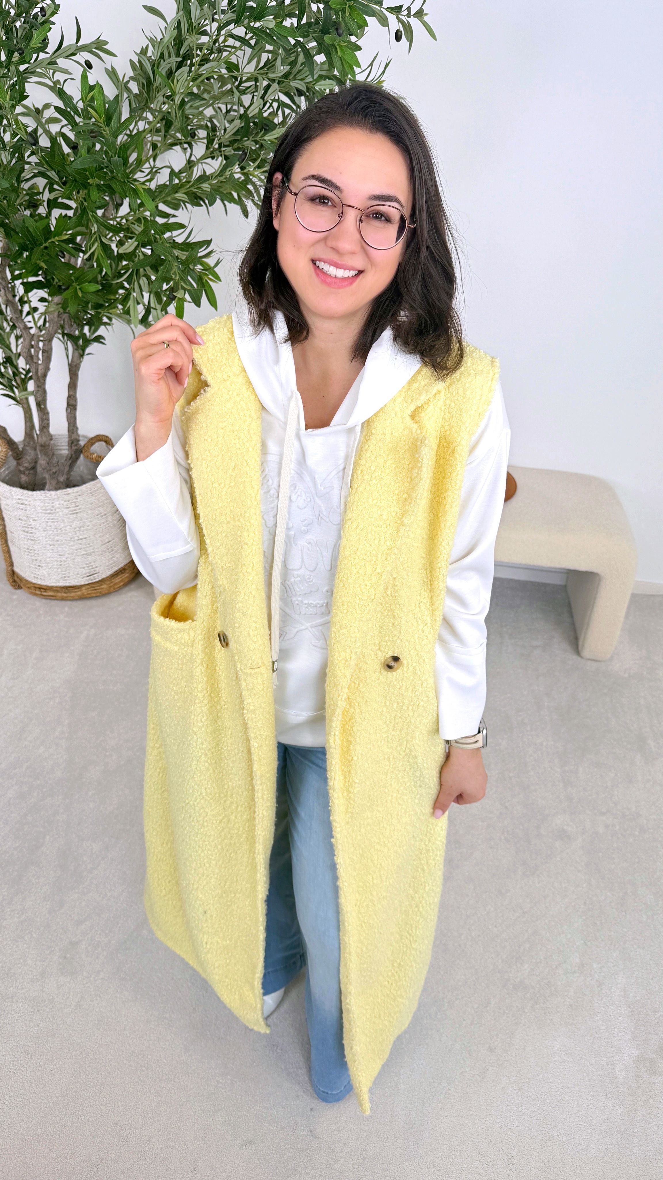 Lange Boclé Weste Quiet Luxury *Gelb*