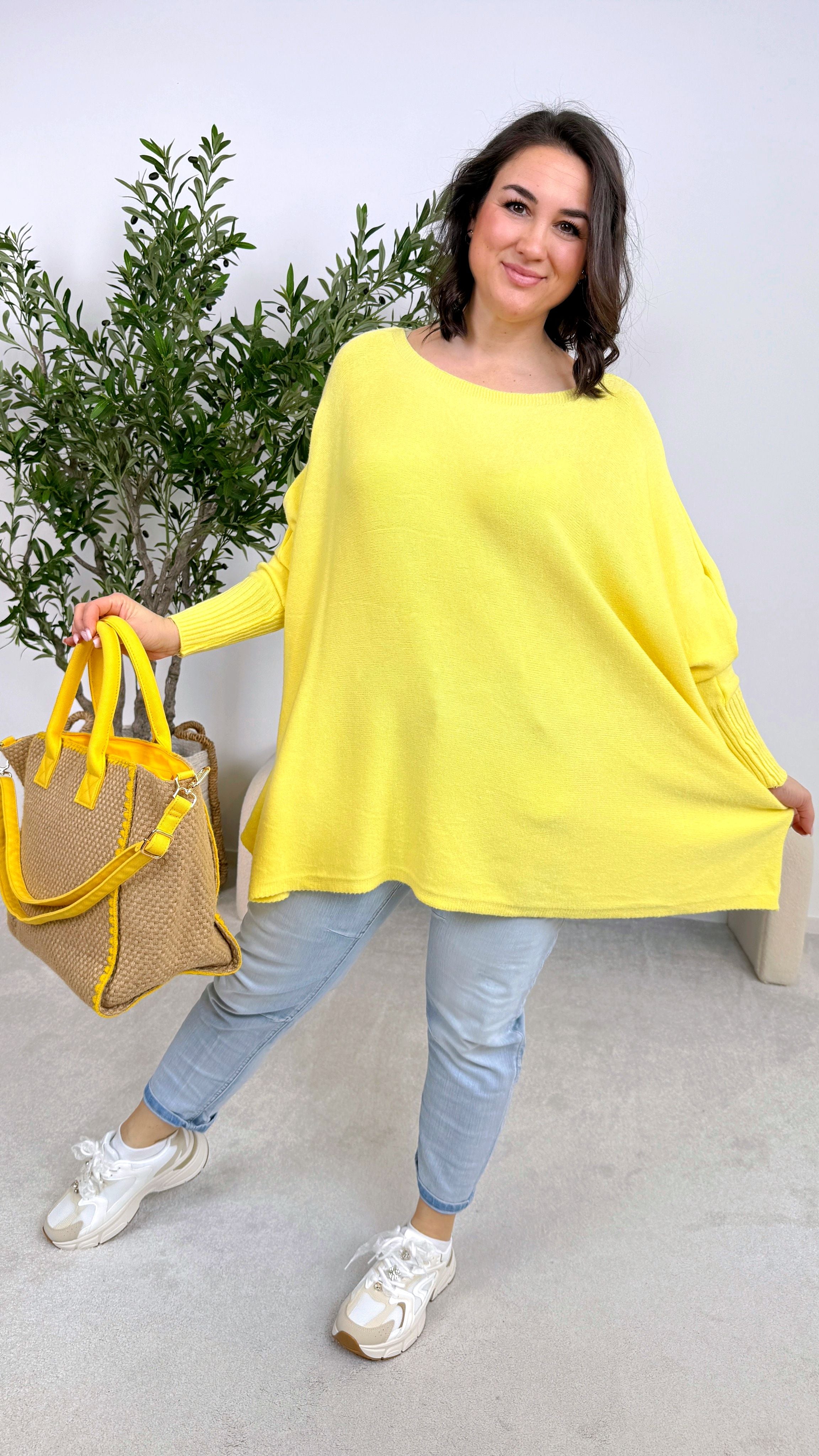 Pullover Good Vibes on Back *Gelb*