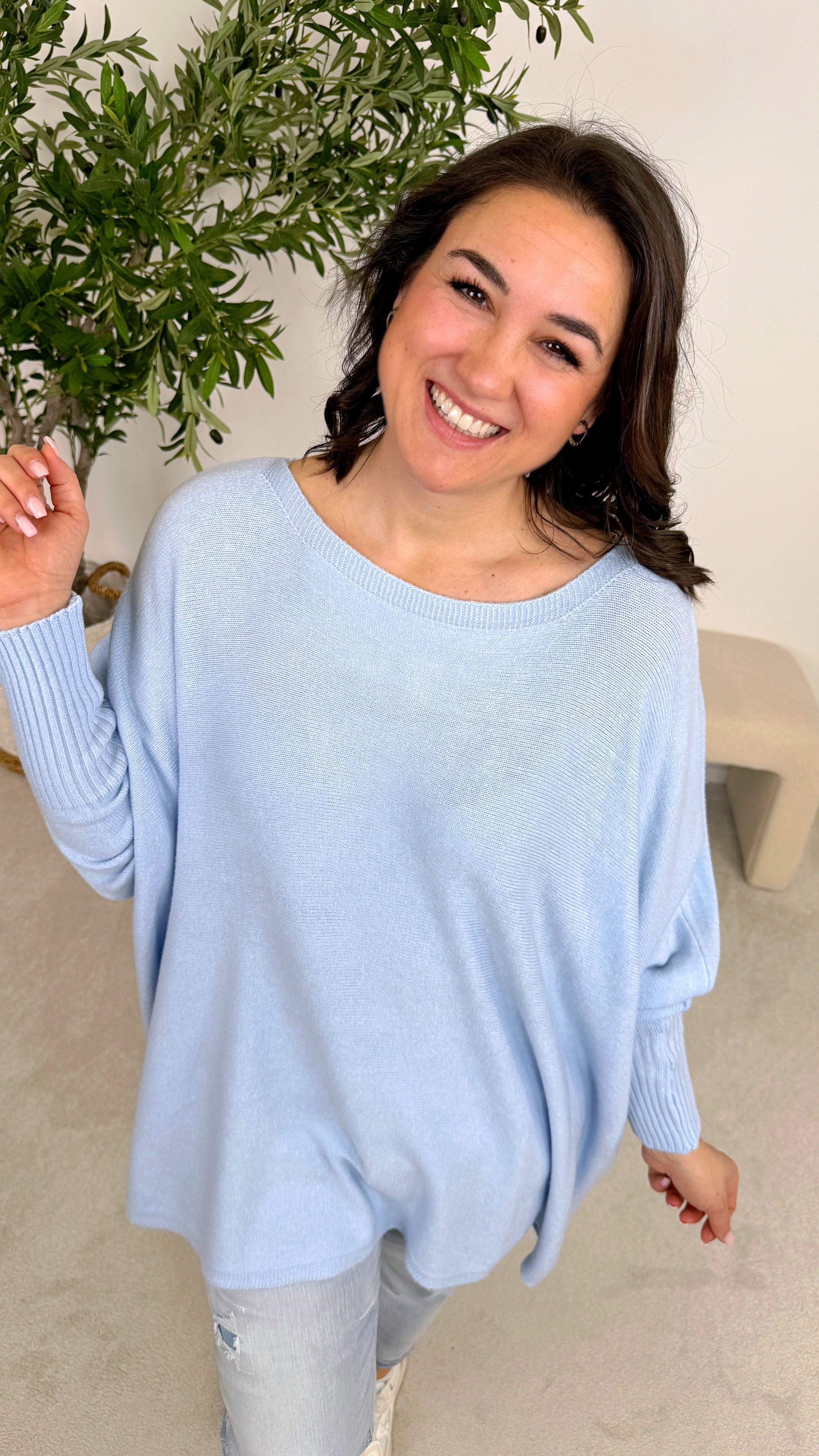 Pullover Good Vibes on Back *Hellblau*