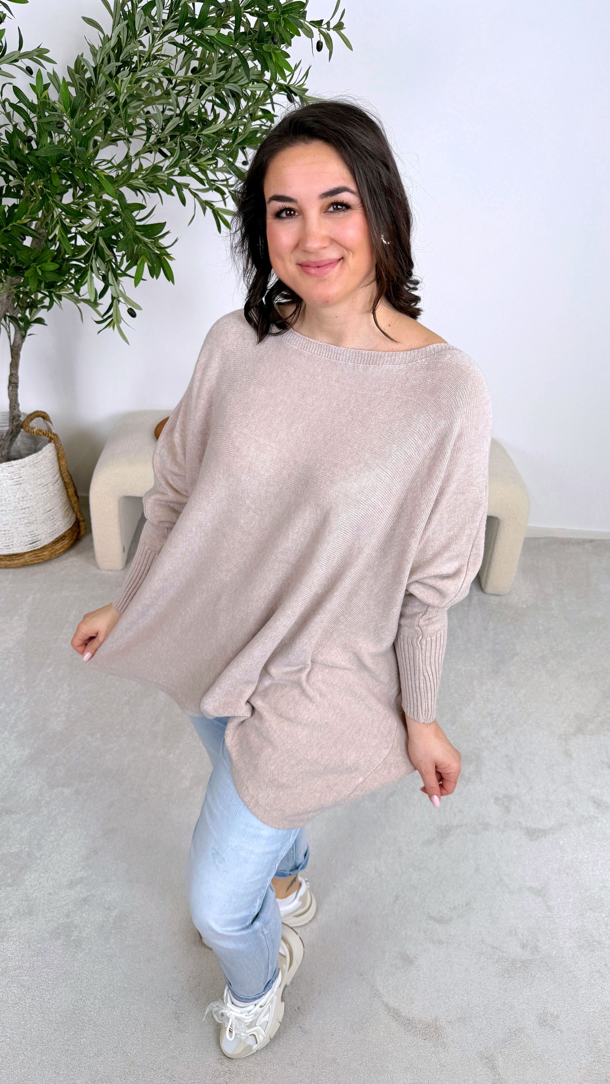 Pullover Good Vibes on Back *Beige*