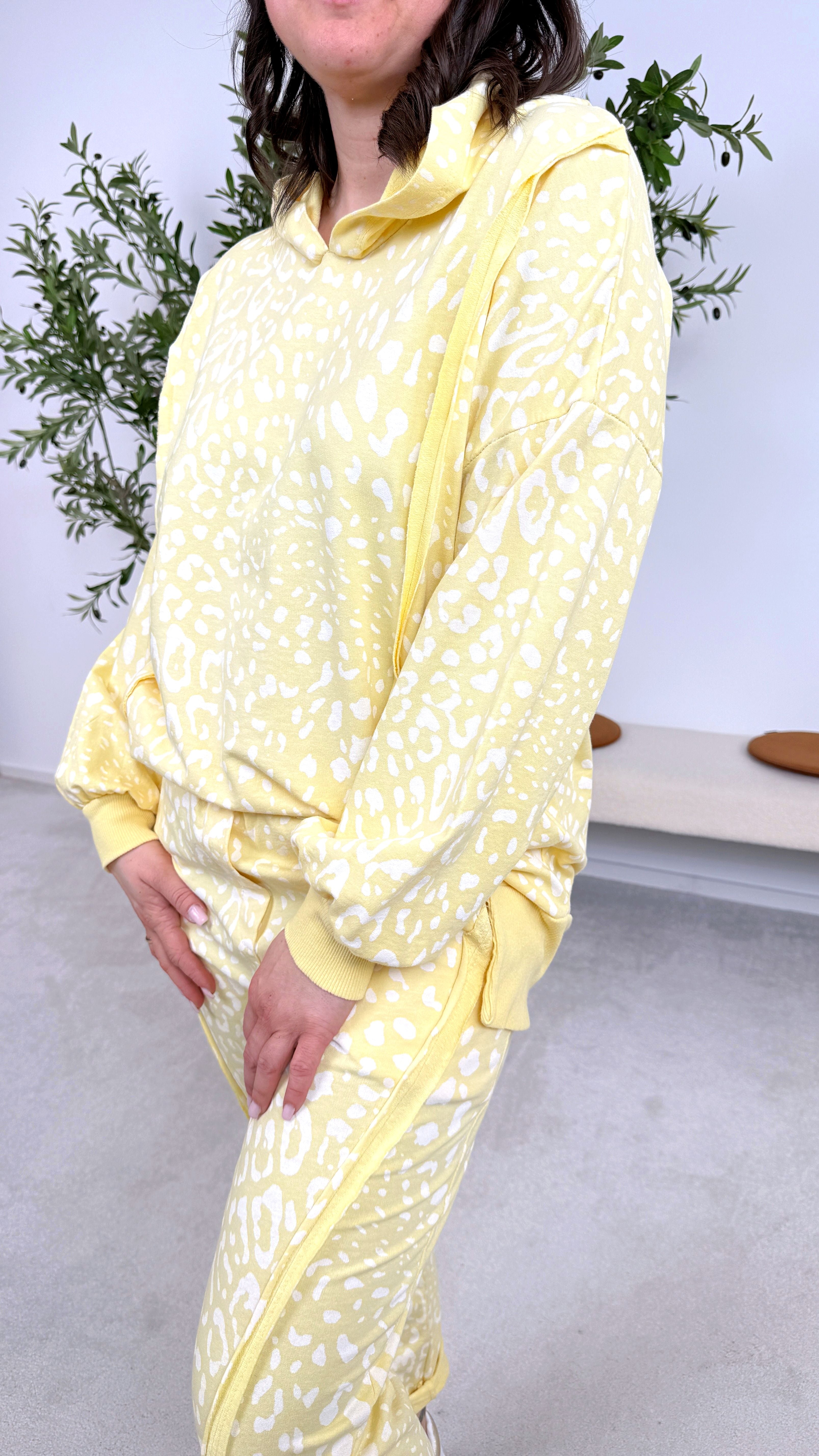 Hoodie Wild Lounge *Gelb*