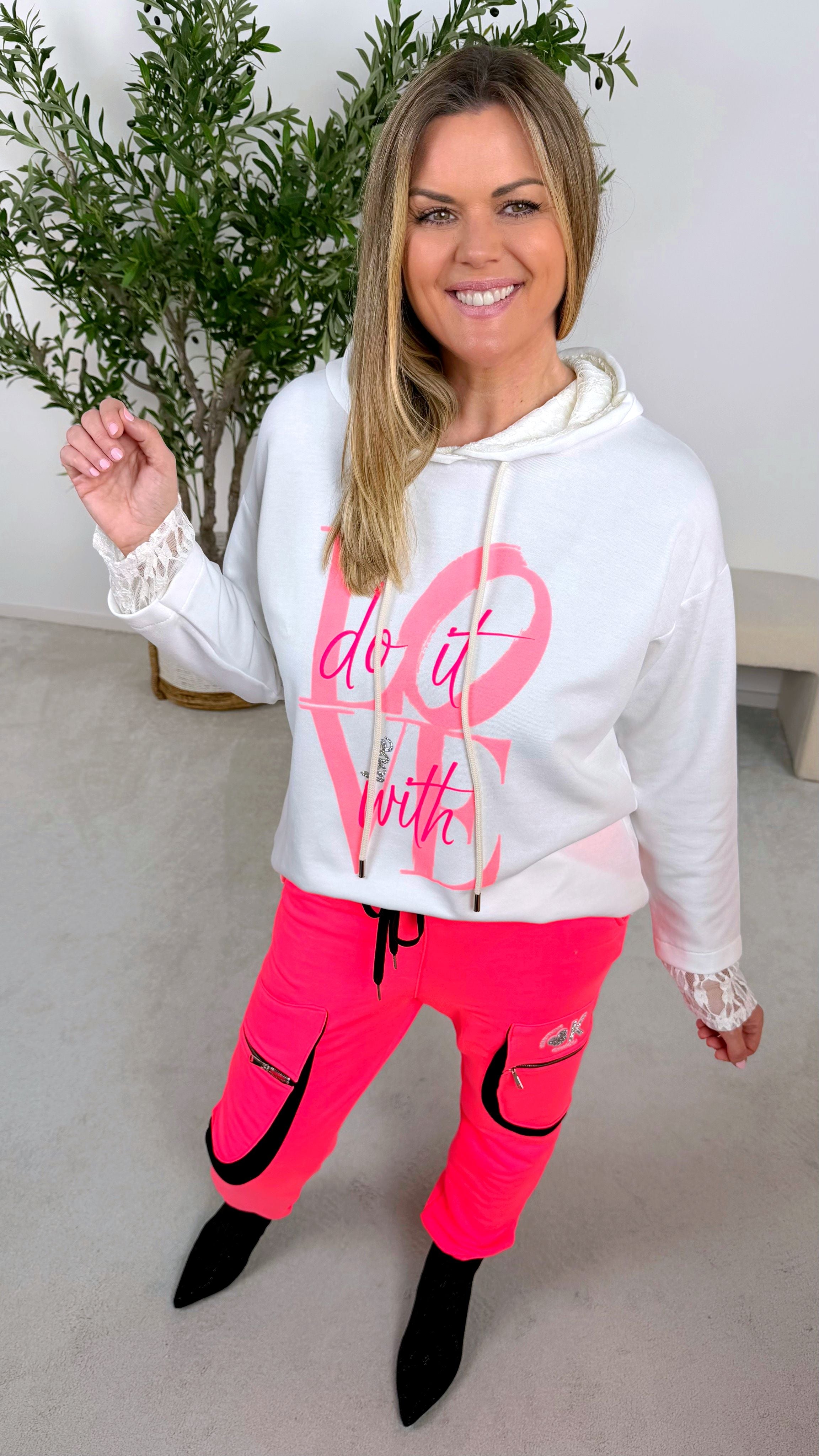 Hoodie Do It With Love *Weiß*