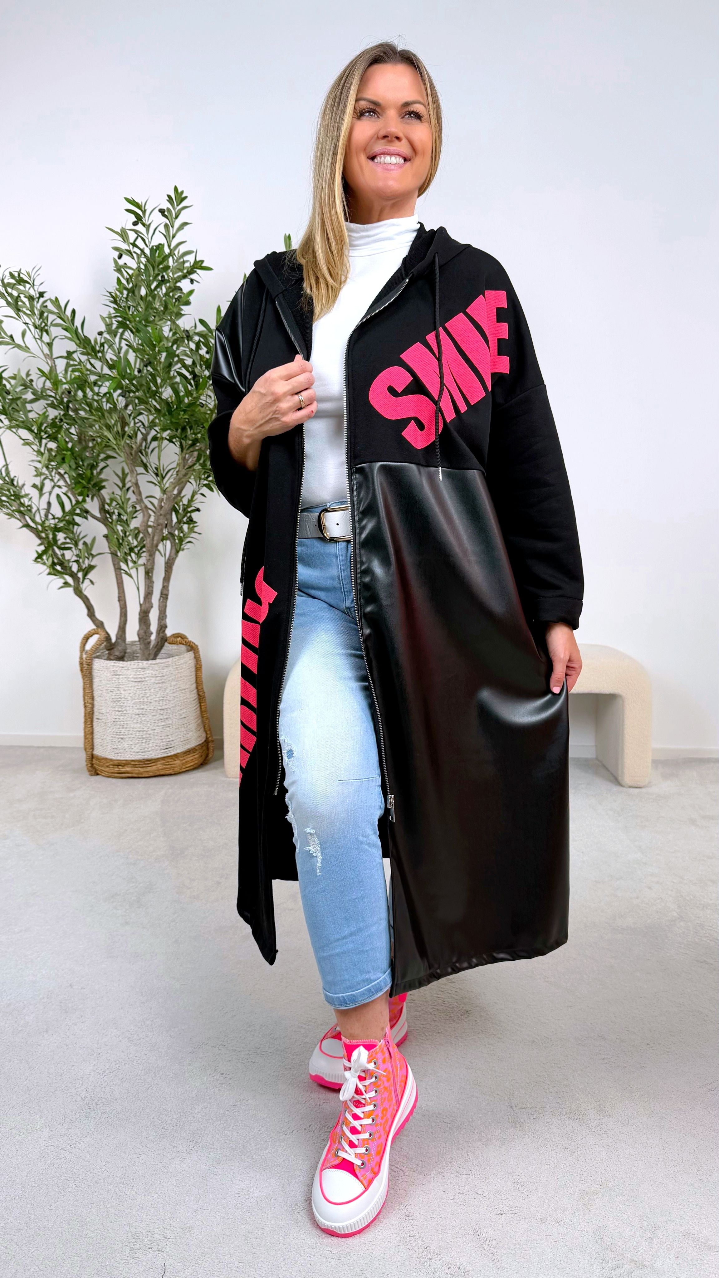 Lange Sweatjacke Smile Darling *Schwarz*