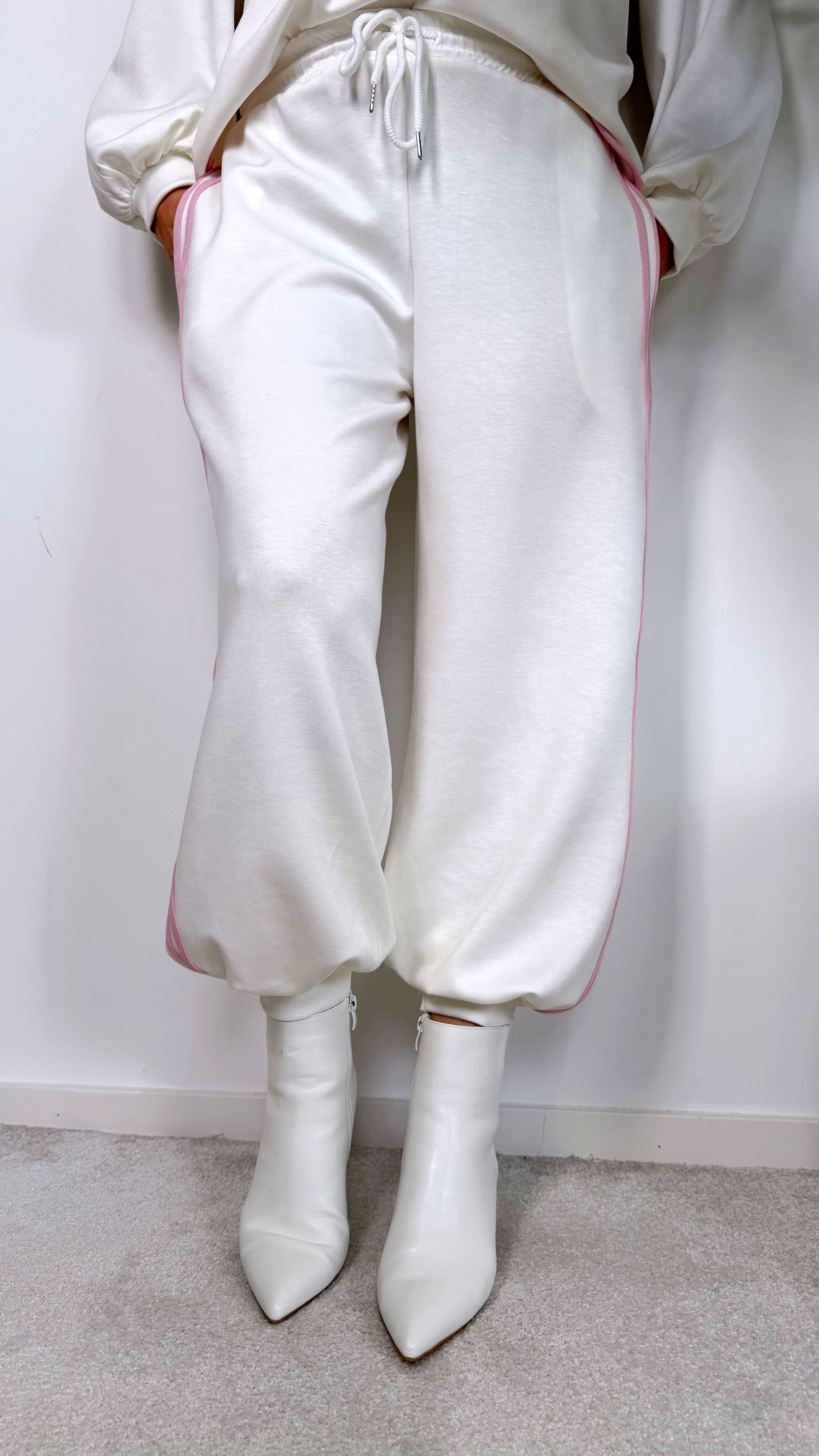 Sweathose Linea Queen *Weiß*