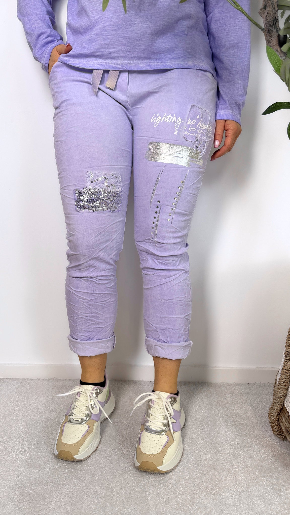 Jogpants Lighting Up *Flieder*