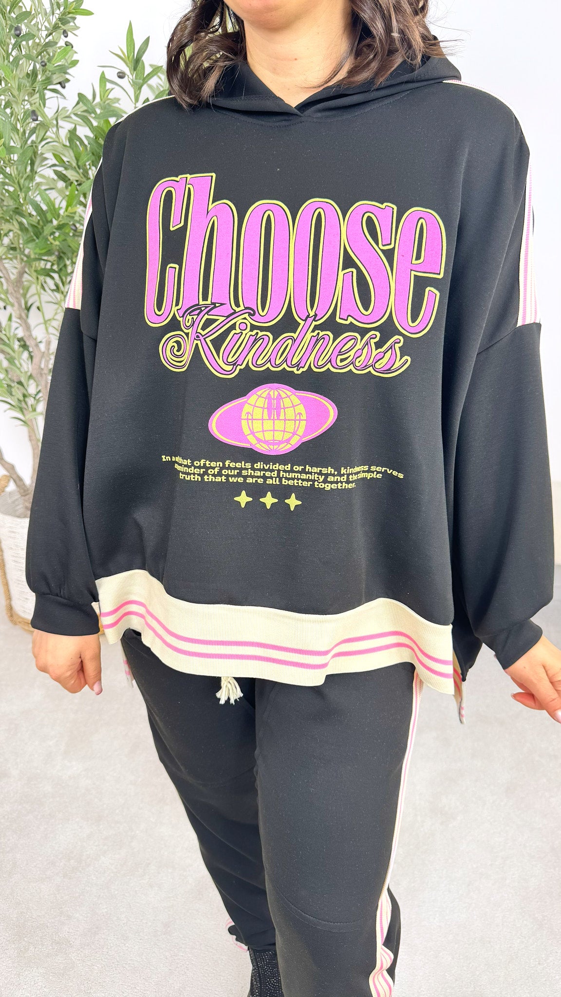 Hoodie Kind Soul *Schwarz*