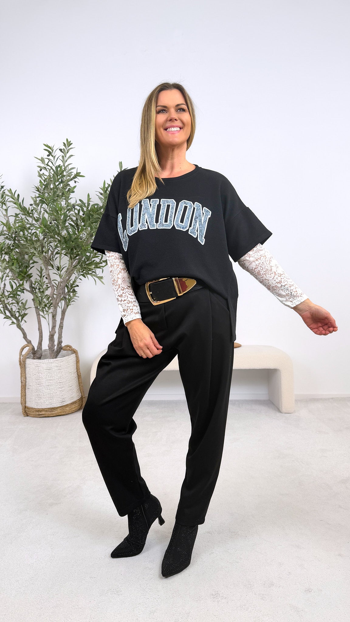 Pullover Metropolitan Lace *Schwarz*