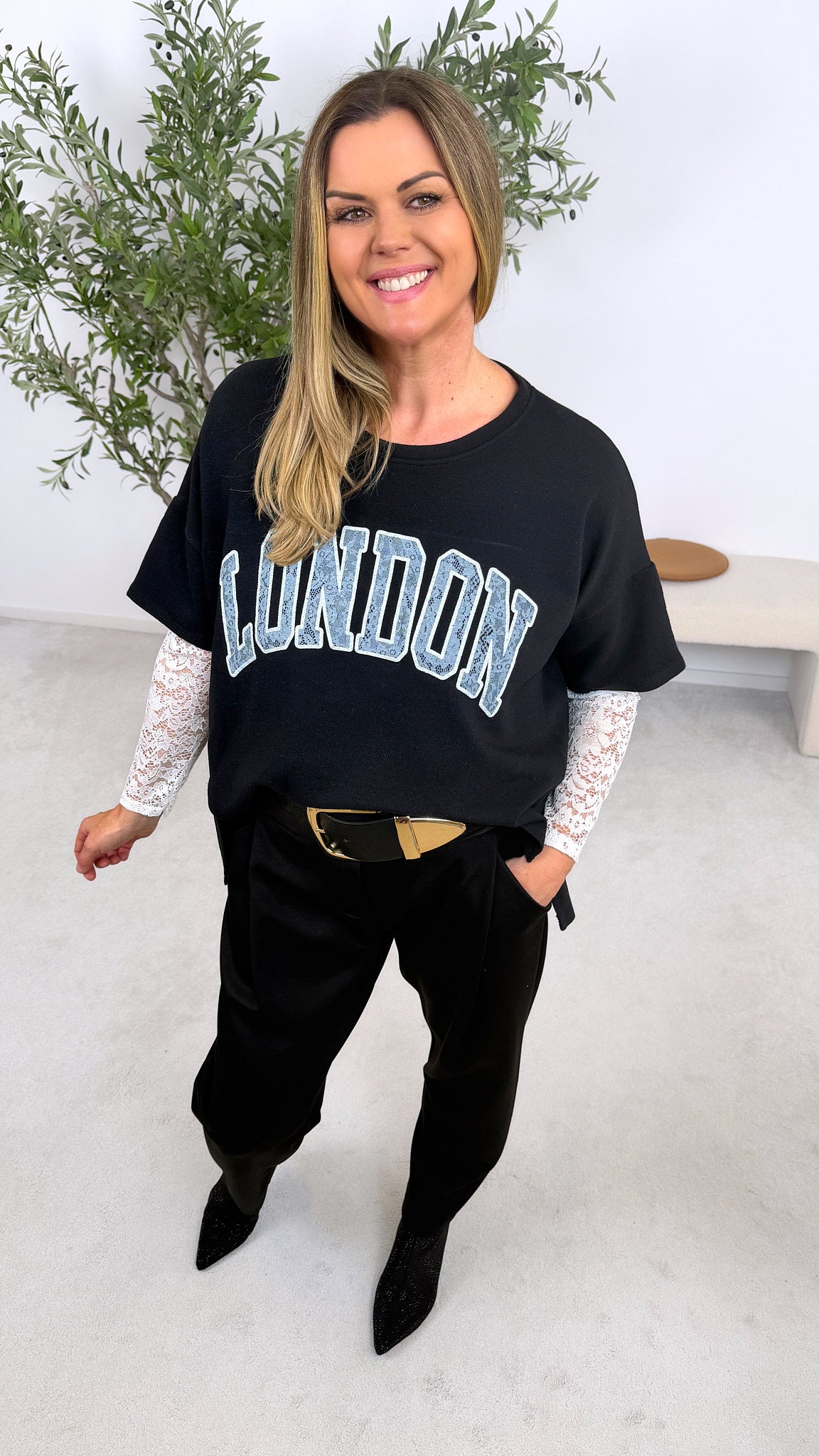 Pullover Metropolitan Lace *Schwarz*