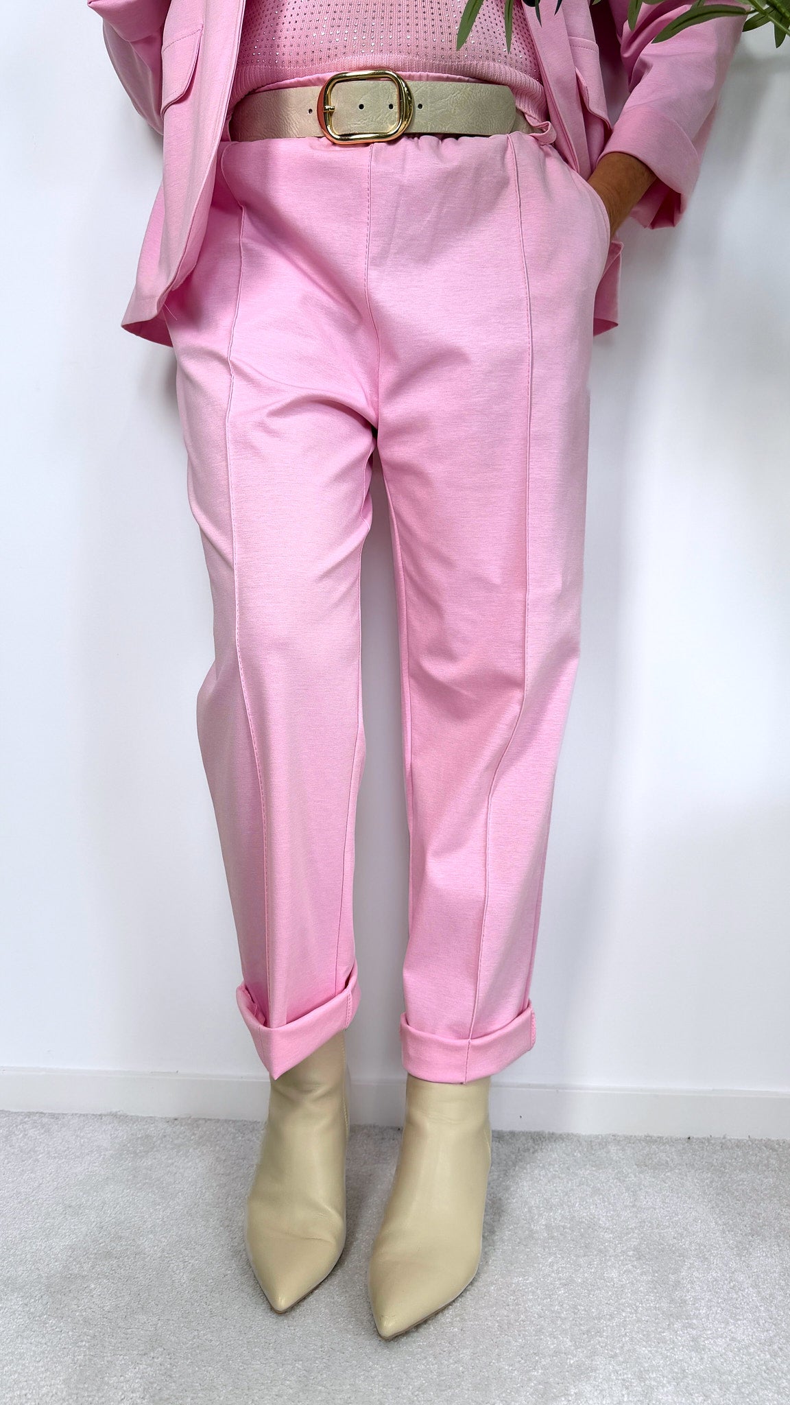 Hose Royal Power *Rosa*