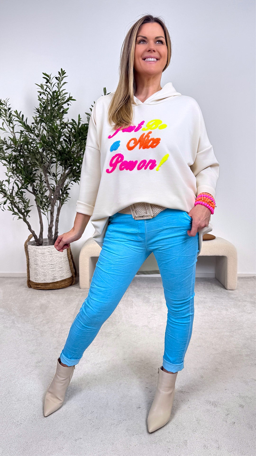 Hoodie Bold Soul *Creme*