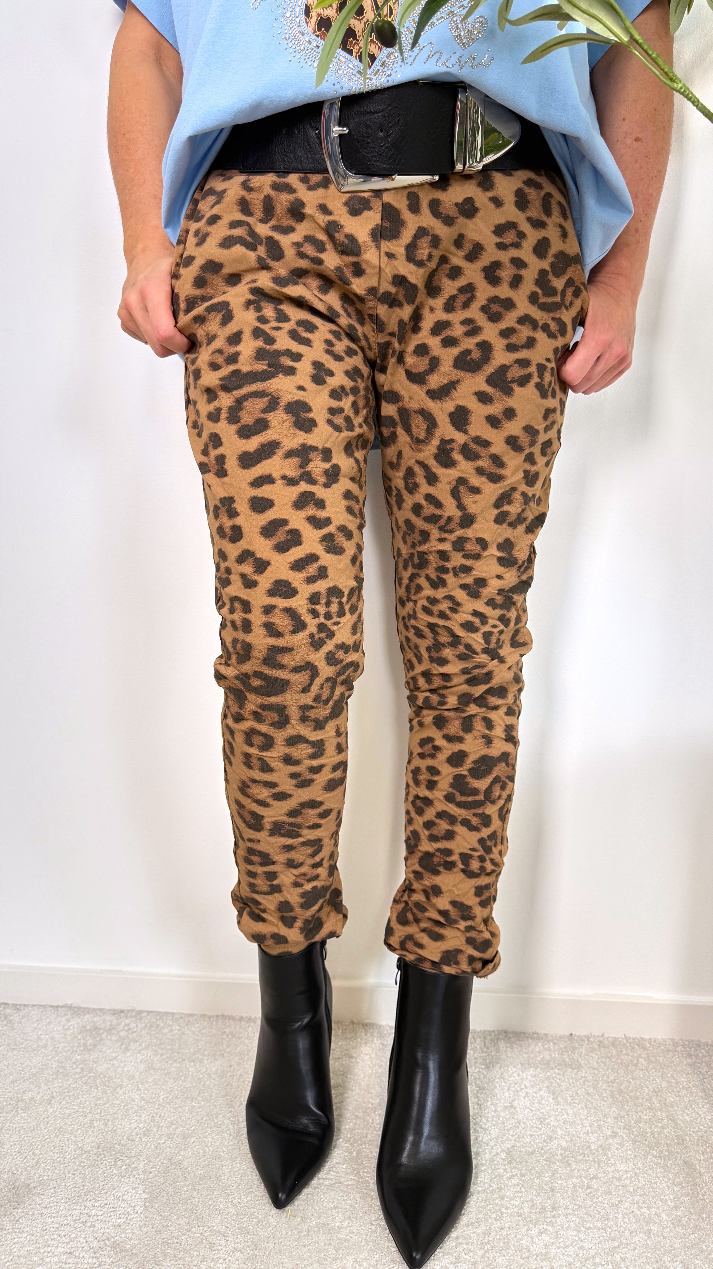 Jogpants Wild Leo *Camel*