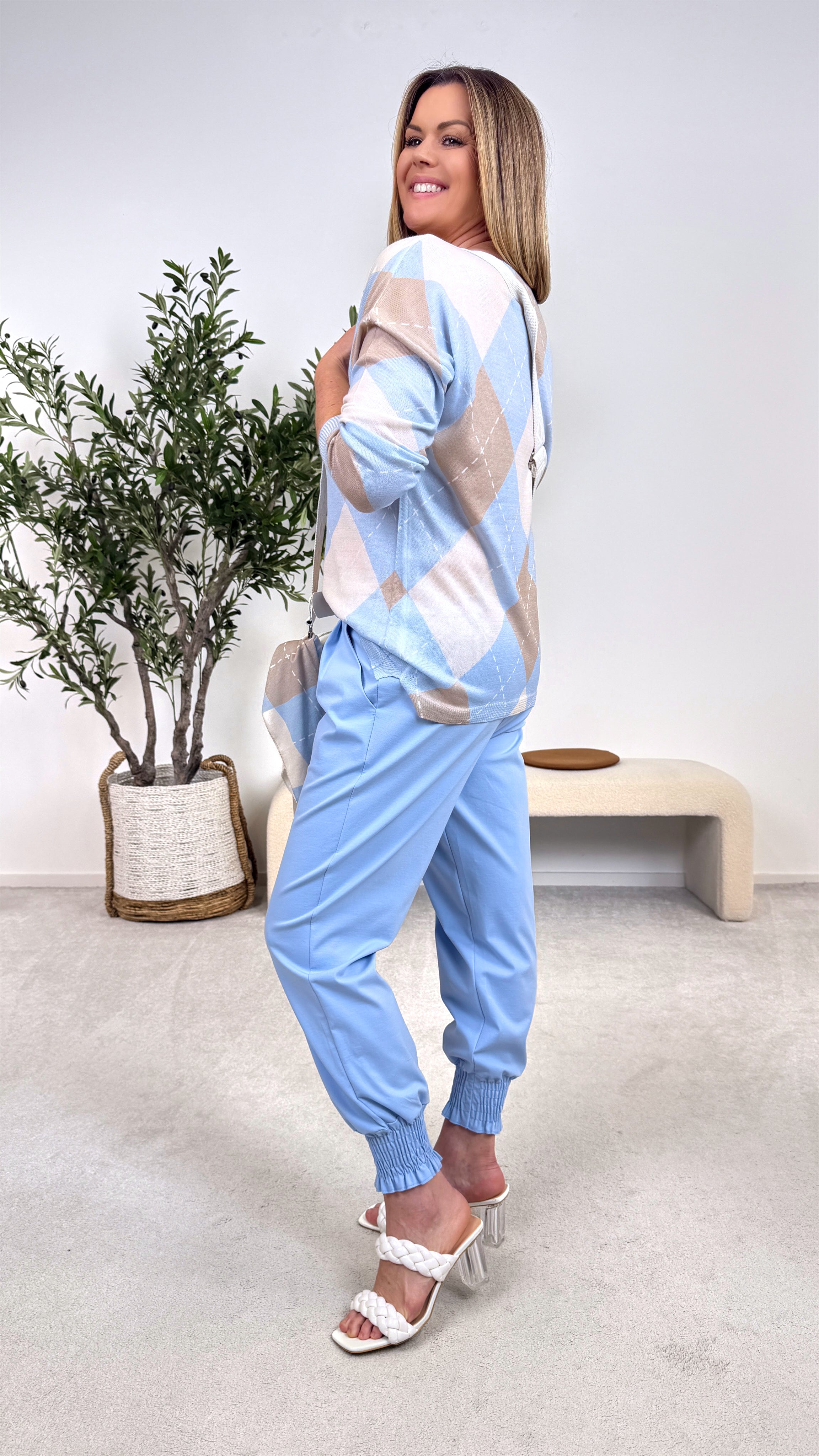 Hose Monaco Chic *Hellblau*