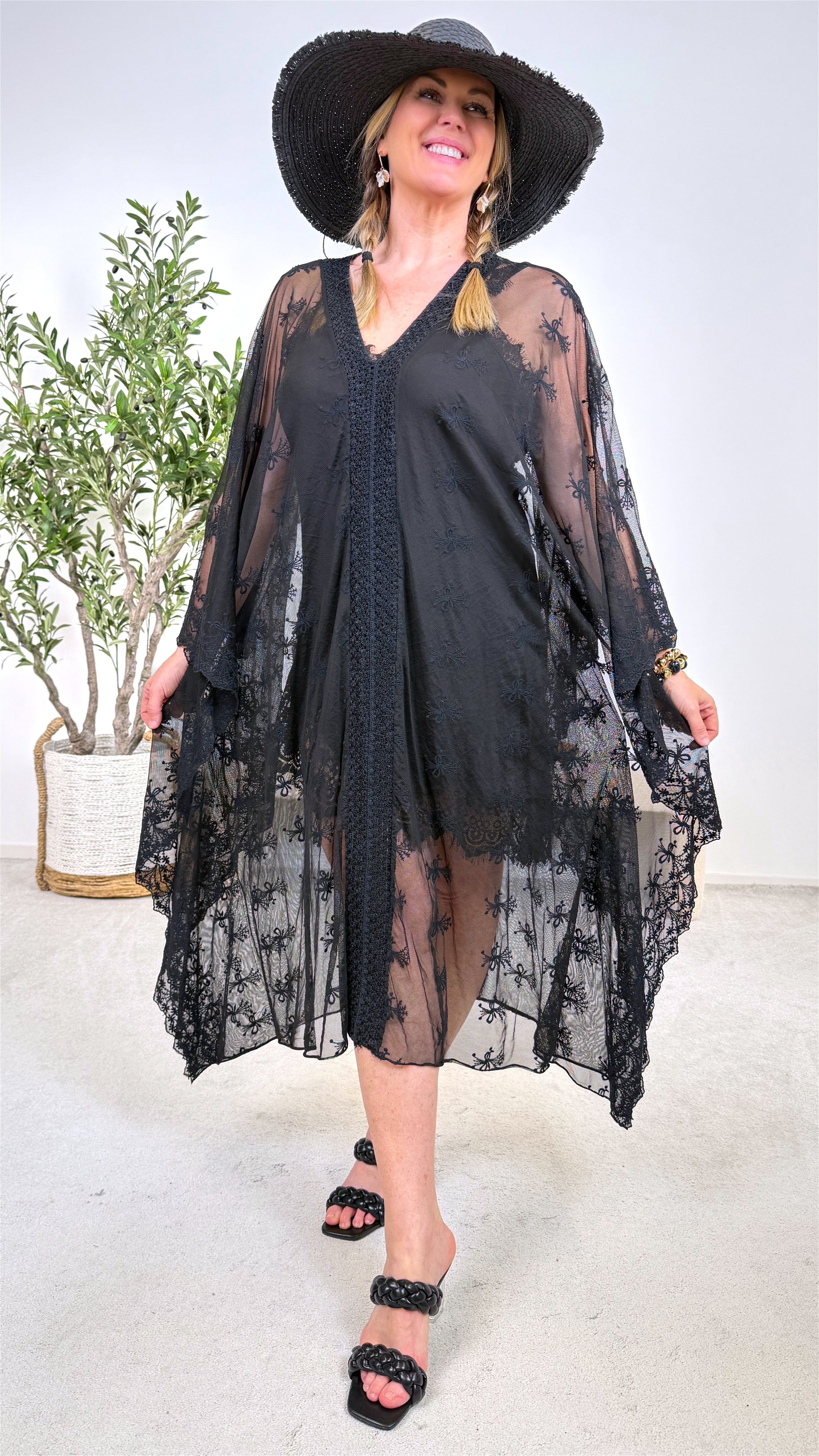 Kaftan Ethereal Lace *Schwarz*