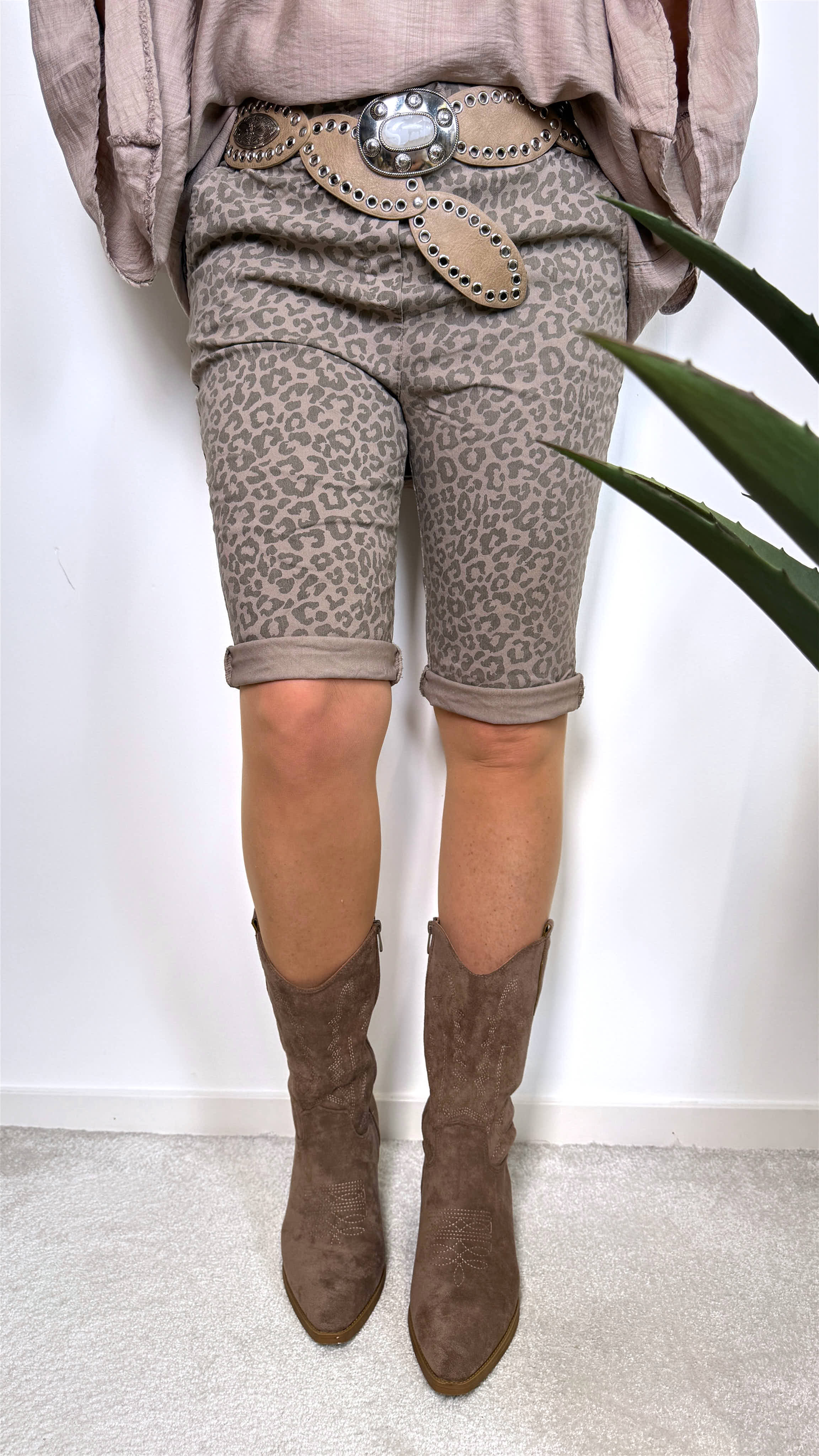 Bermuda Hose Power Wild *Taupe* (lieferbar ab 27.3.26)